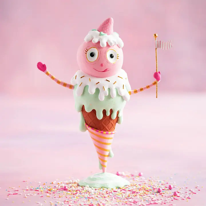 Glitterville Resin Ice Creamy Tabletop Figure