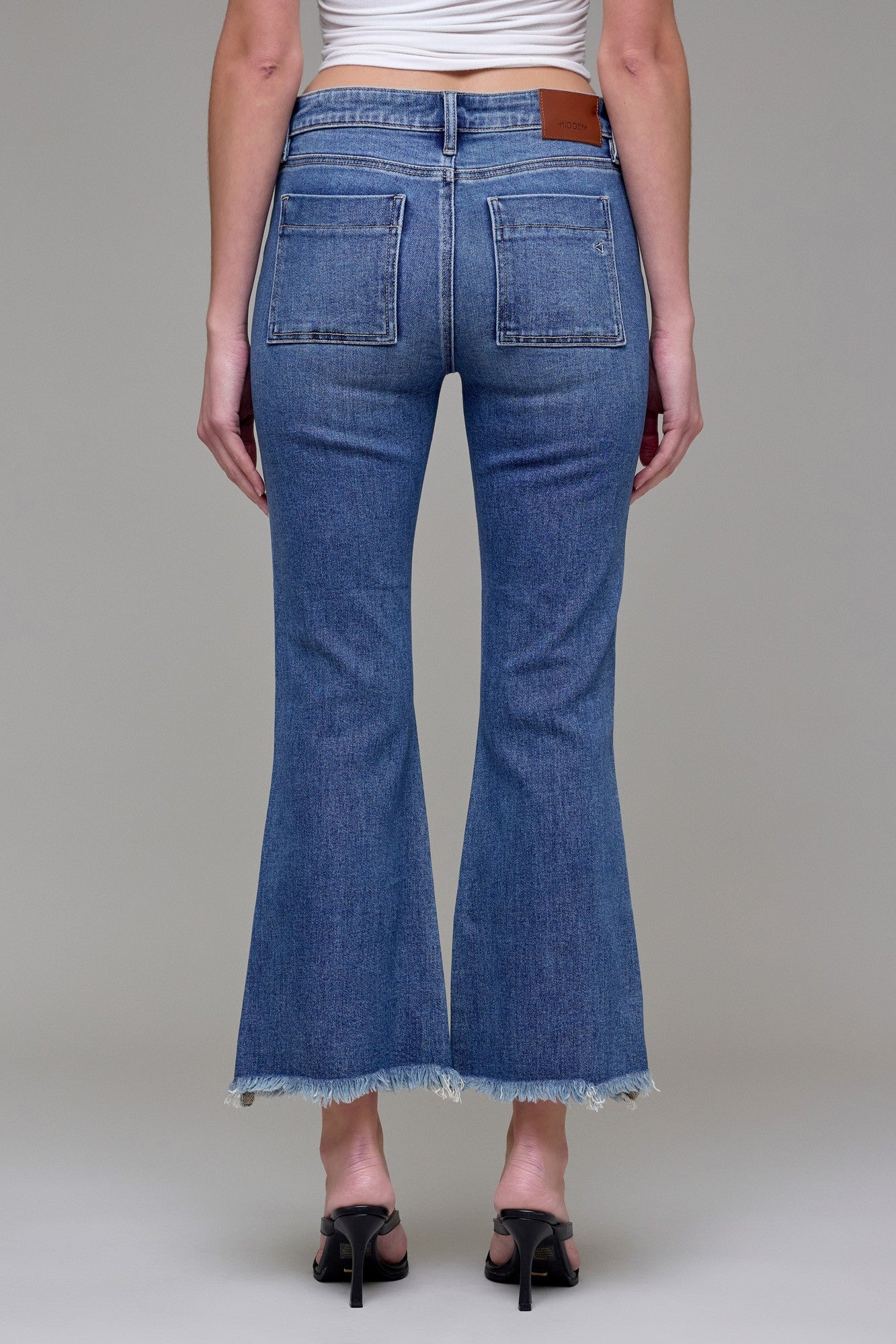 Hidden Jeans Happi Mid Rise Cropped Frayed Hem Flare