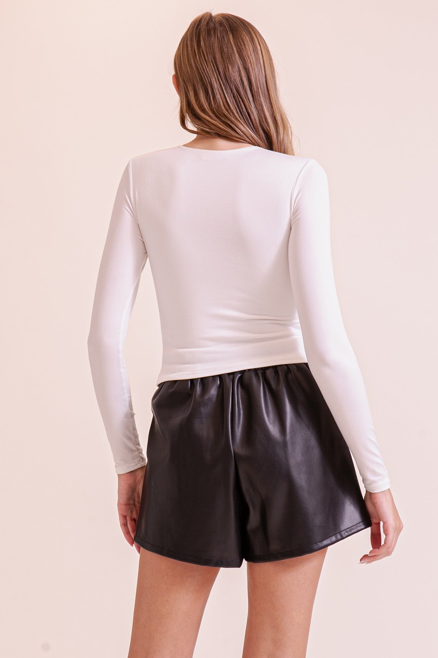 Long Sleeve Round Neck Brushed Knit Top
