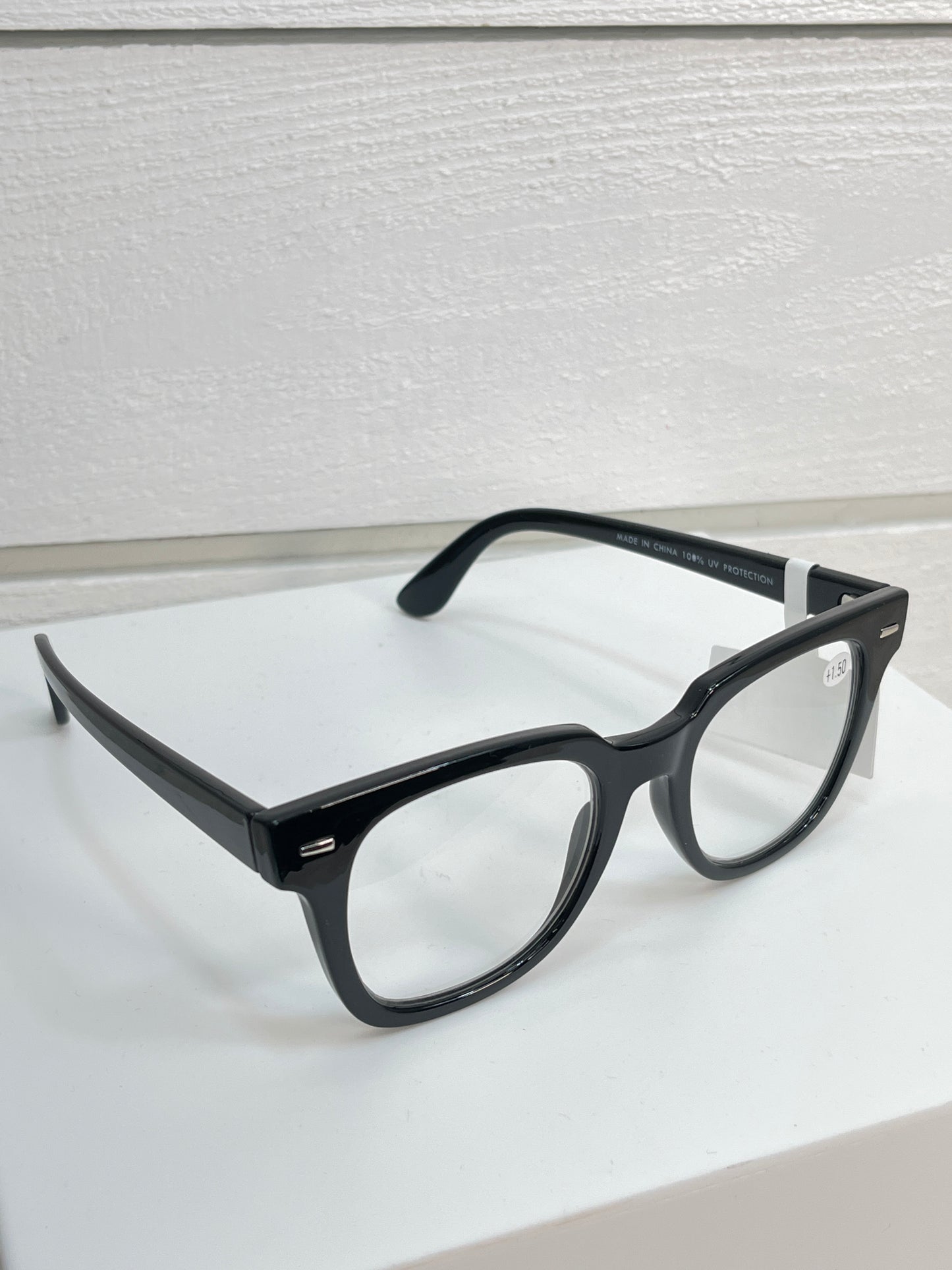 Simply Southern Readers- 02 Thick Black Frame