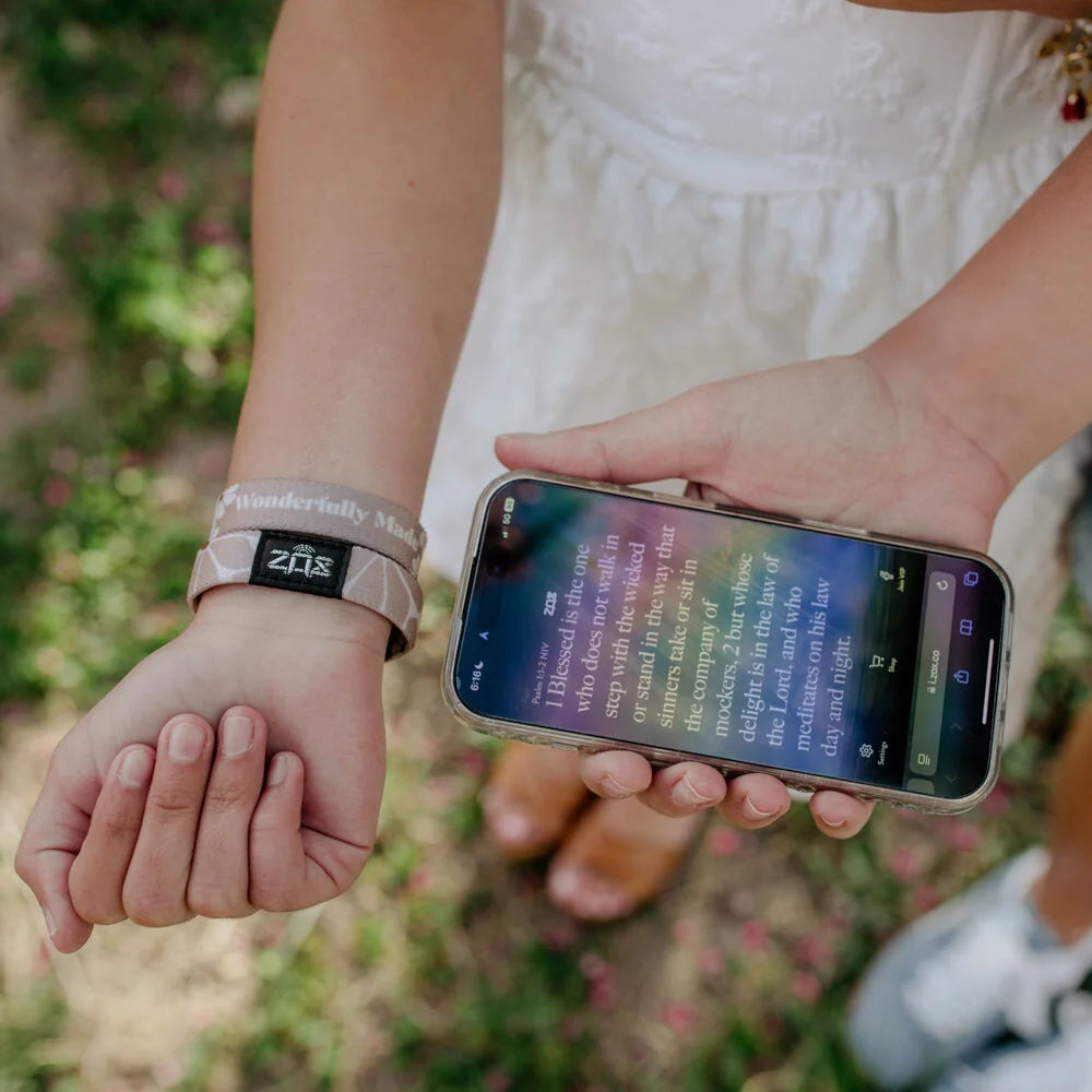 ZOX Wonderfully Made Interactive Bracelet