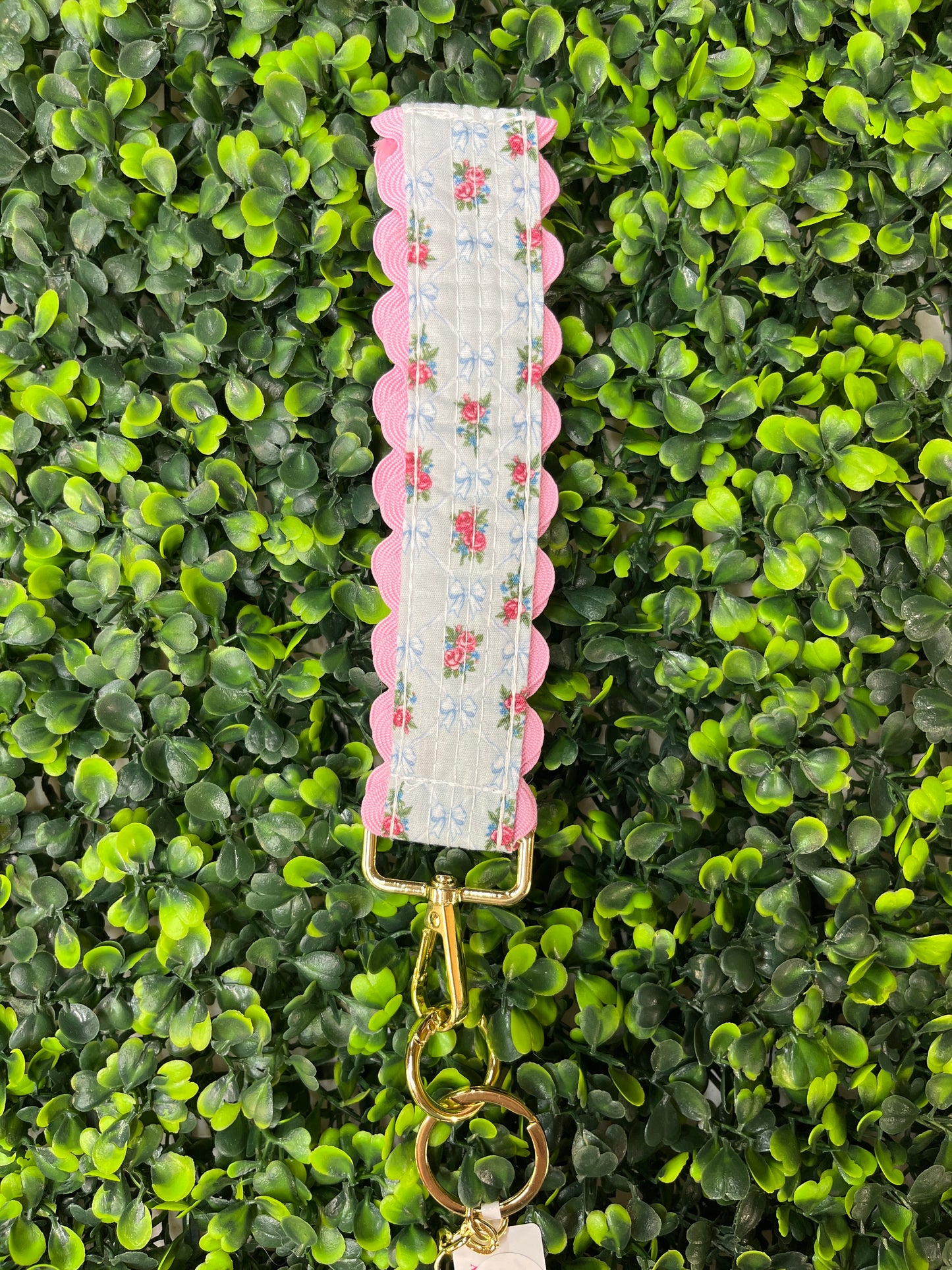 Simply Southern Scalloped Keyfob Wristlet