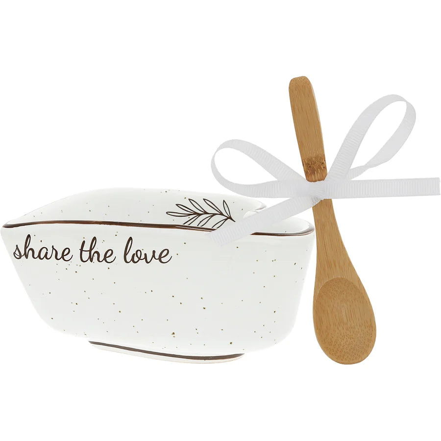 4.5" Ceramic Heart Bowl with Bamboo Spoon- Share The Love