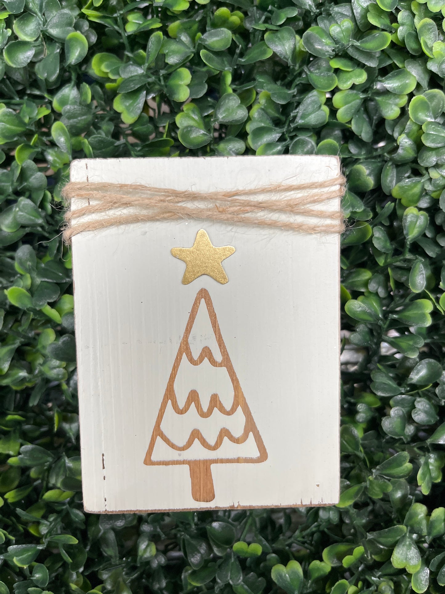 Small Wood Block Tree Gold Star Jute