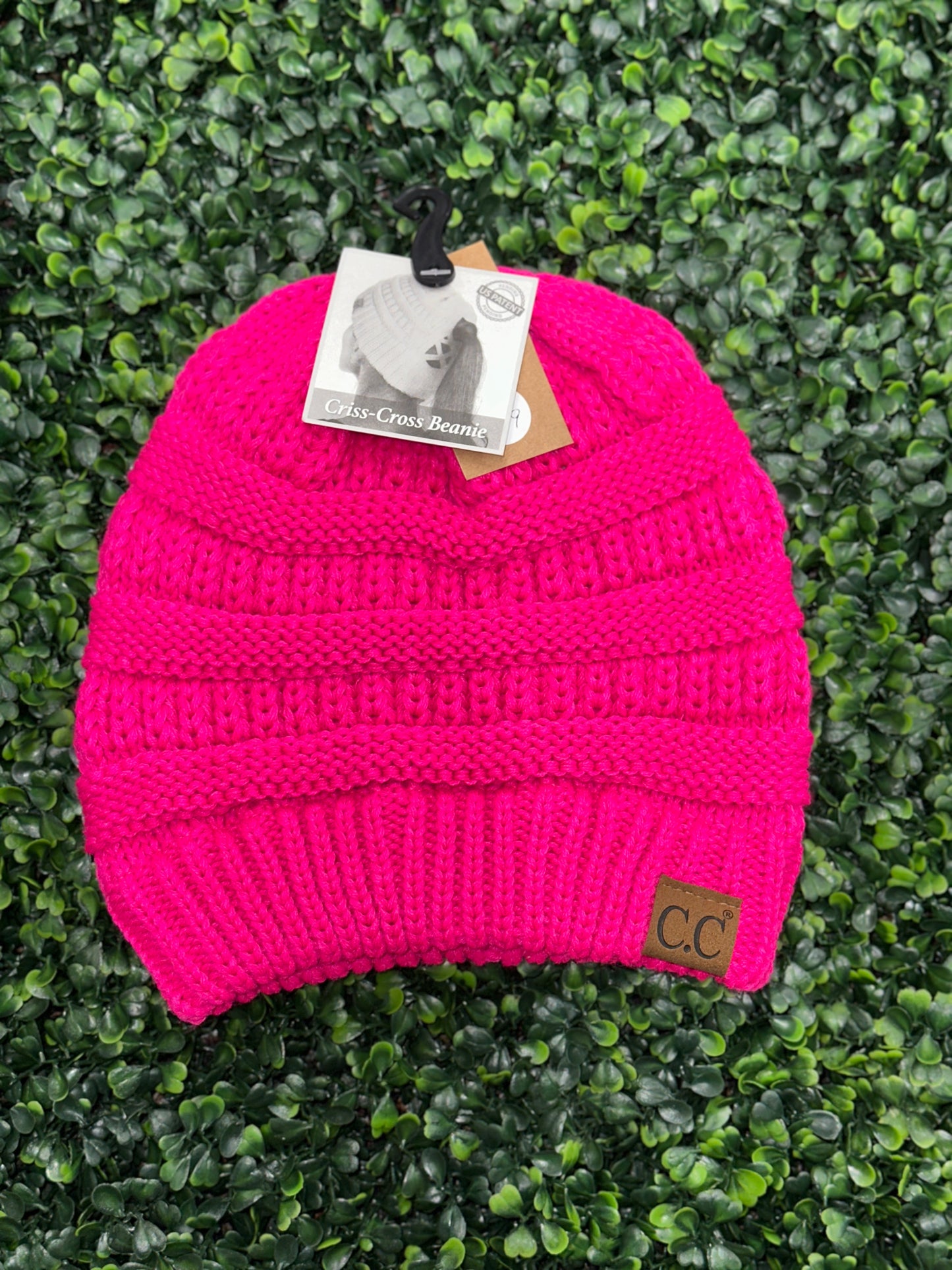 Criss Cross Beanie Neon Pink