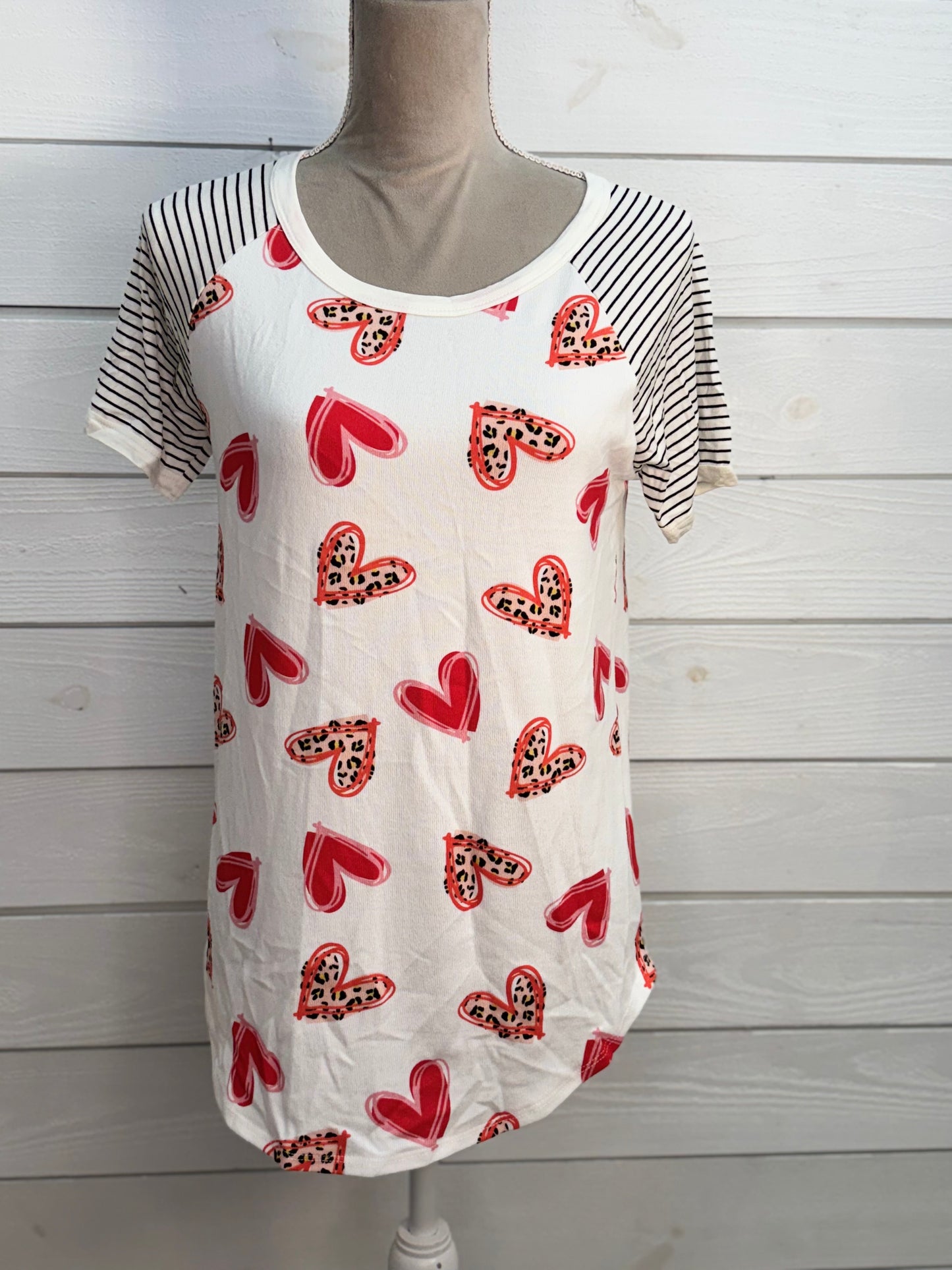 Ivory Shirt With Striped Sleeve And Heart Print All Over