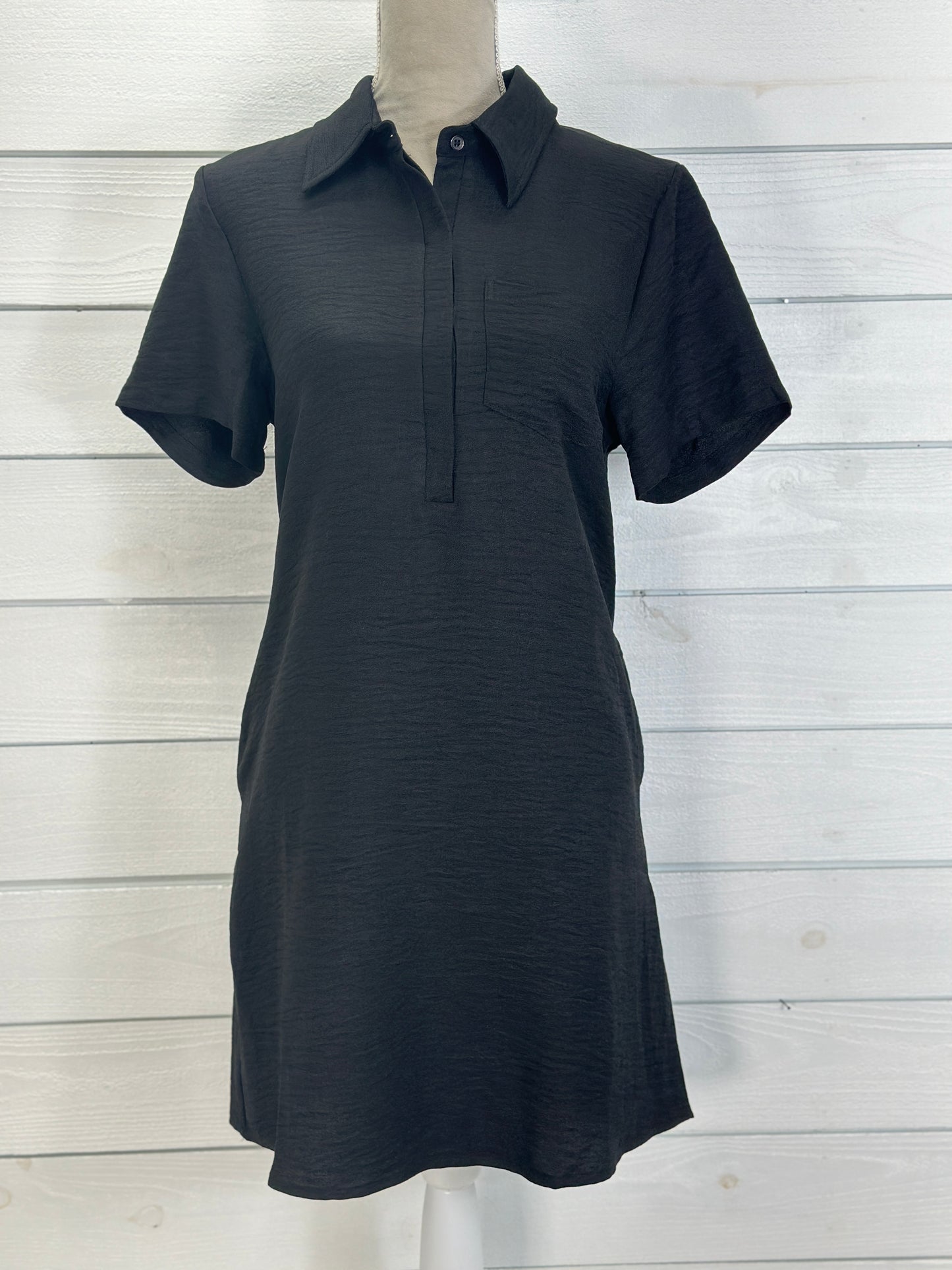 Basic Black Collared Front Pocket Dress