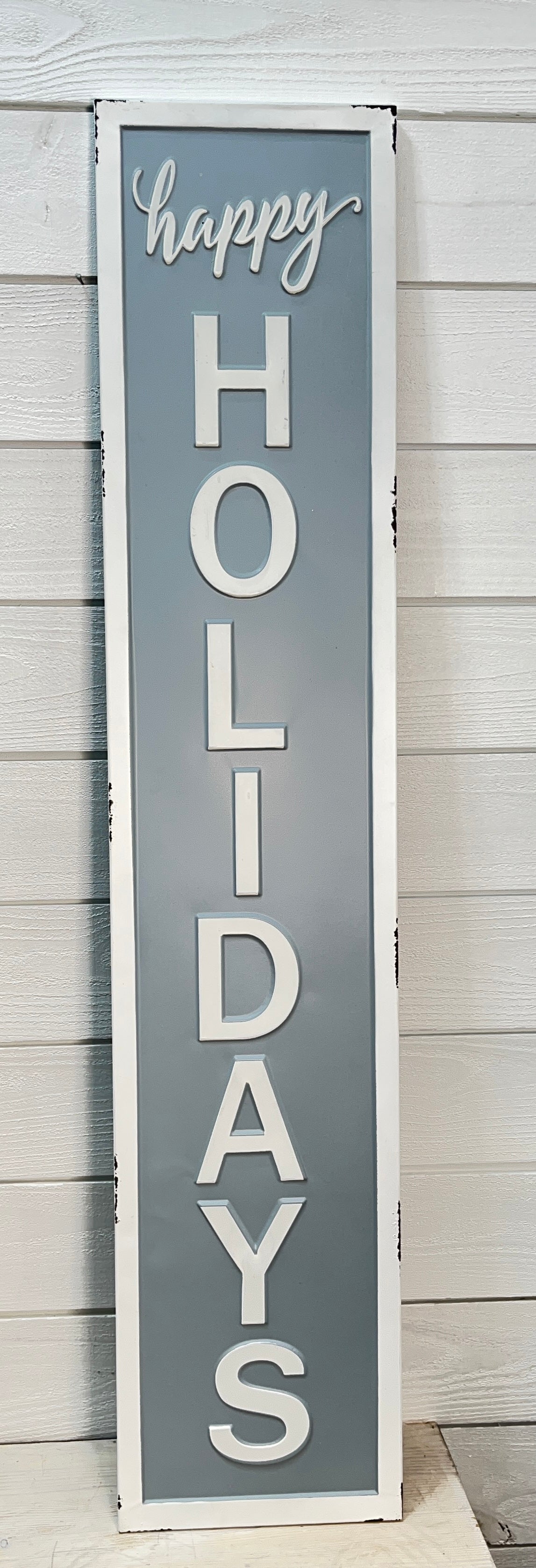 Metal Vertical Happy Holidays Sign