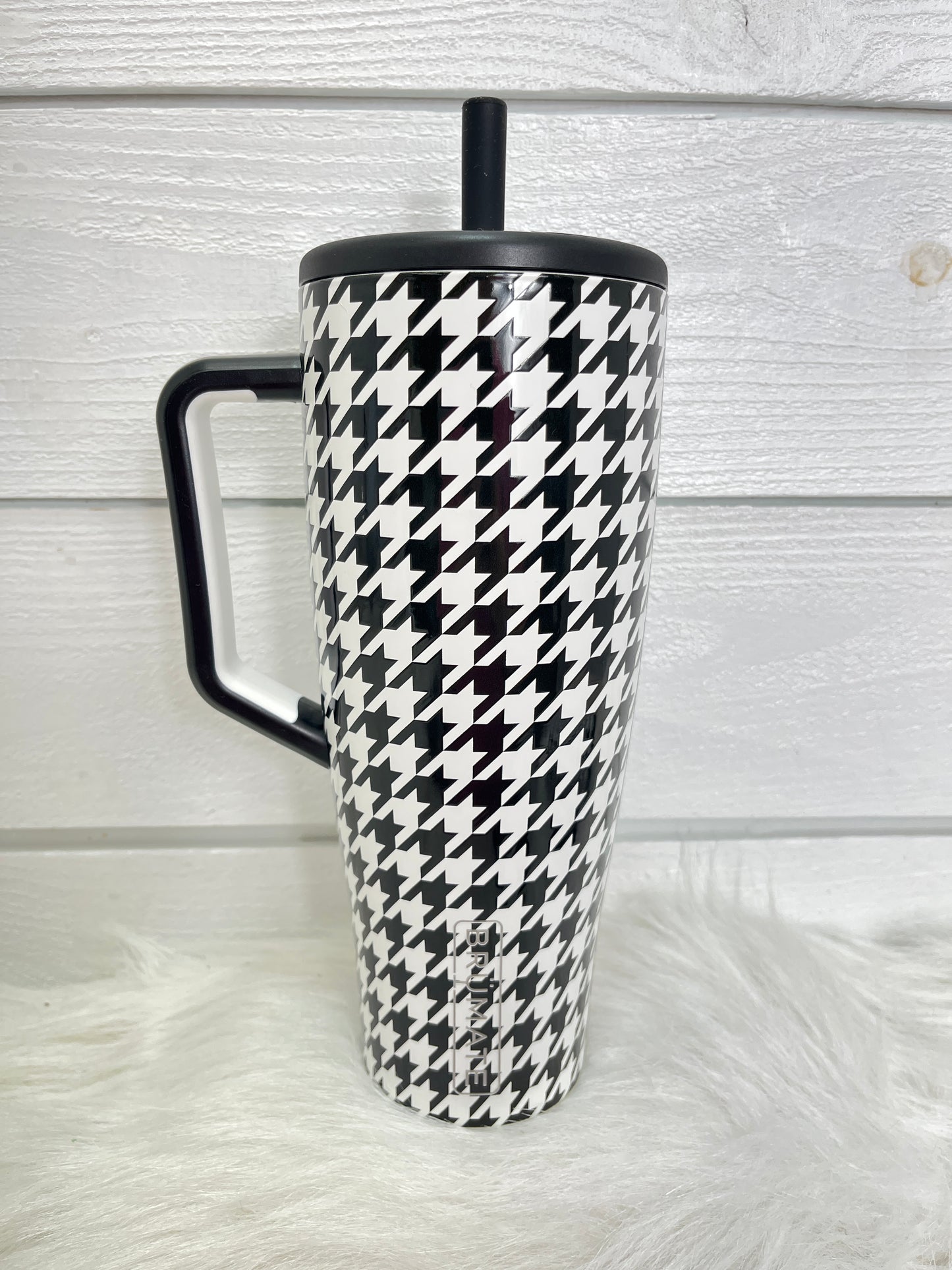 Brumate Houndstooth Cup Collection