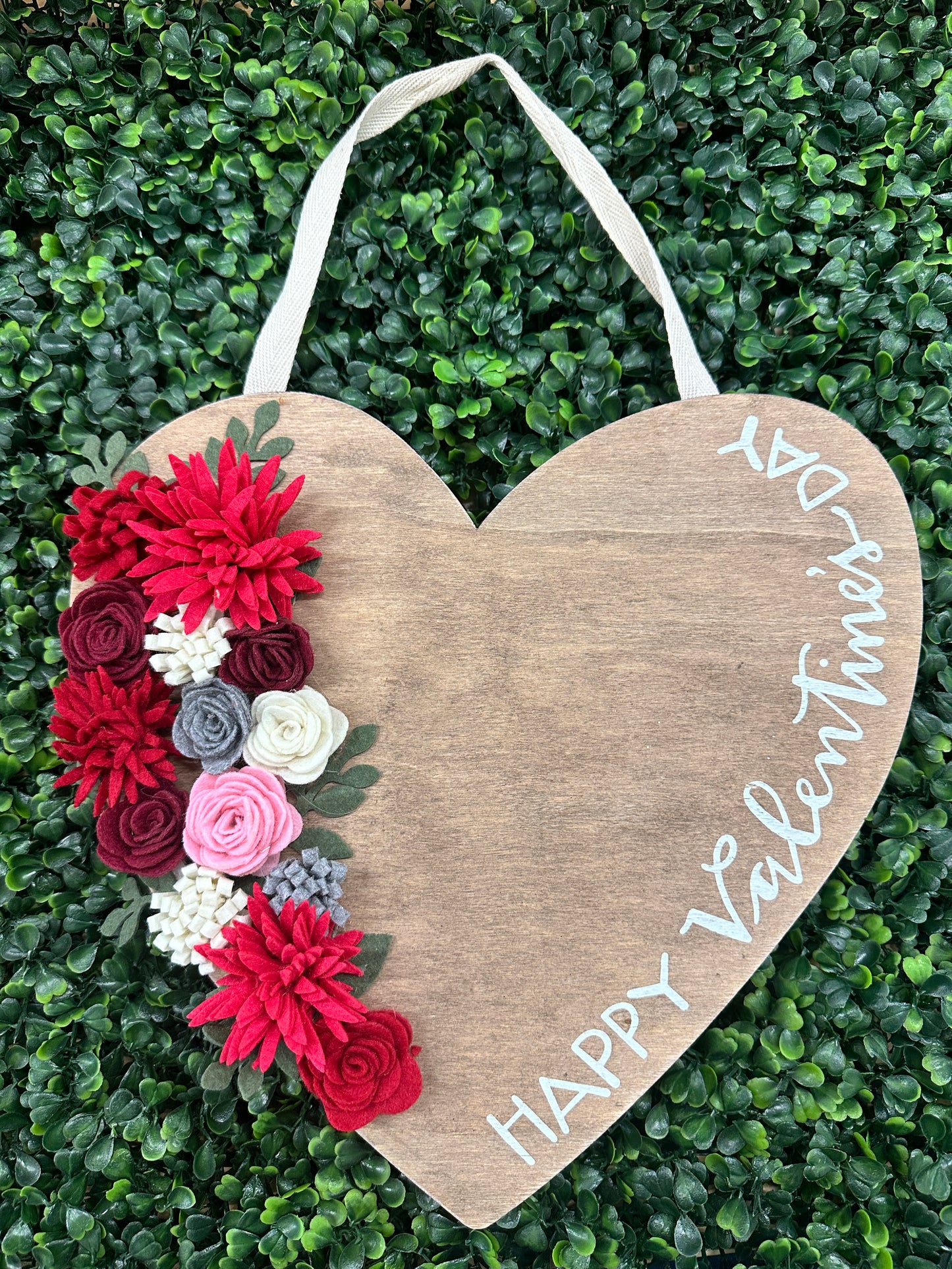 Valentine’s Day Wall Decor with Floral