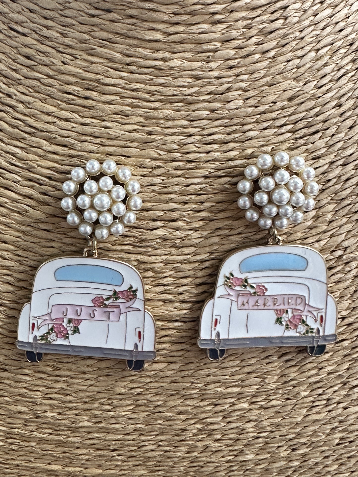 Canvas Style Just Married White Car Earring