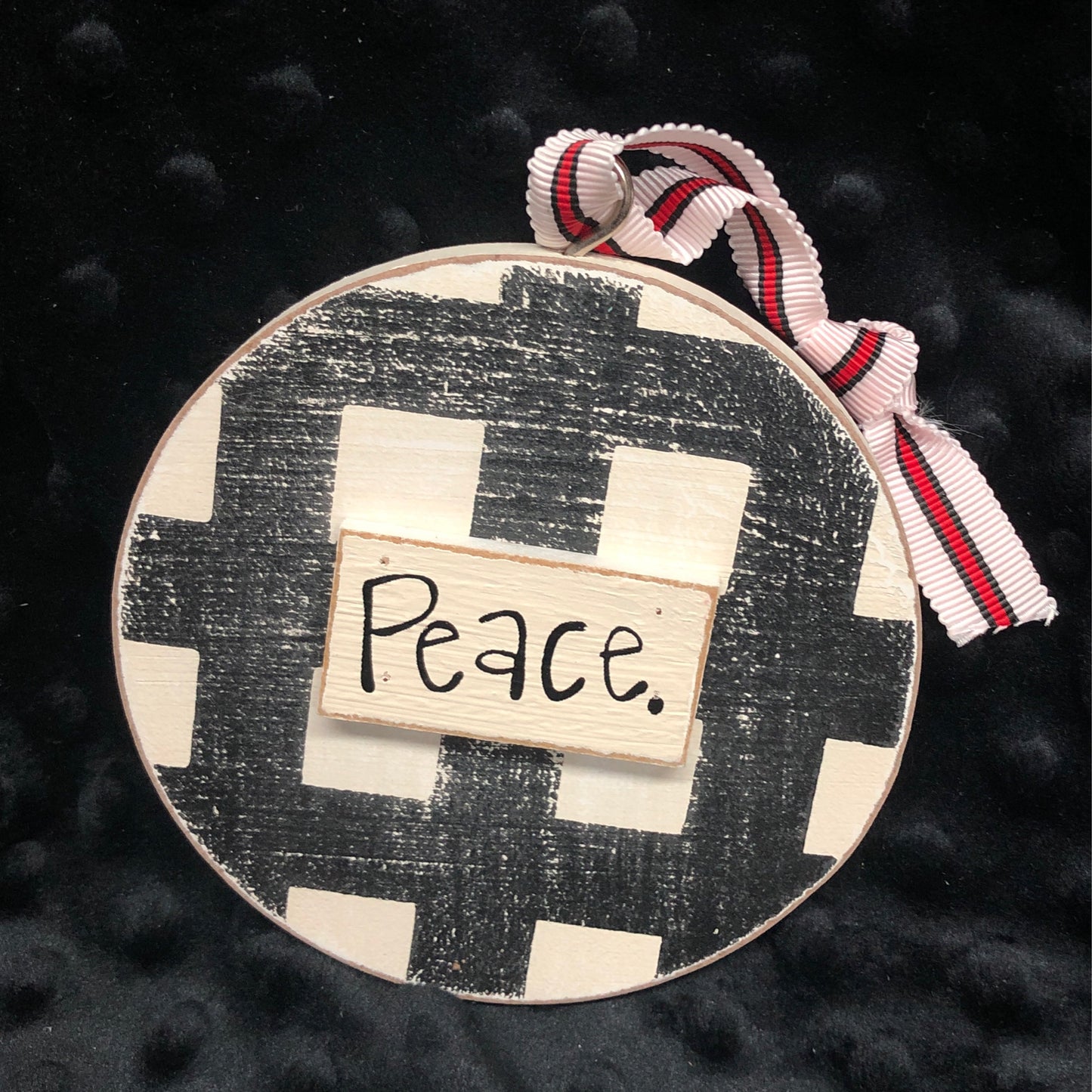 Wooden Peace Disc Magnolia Lane