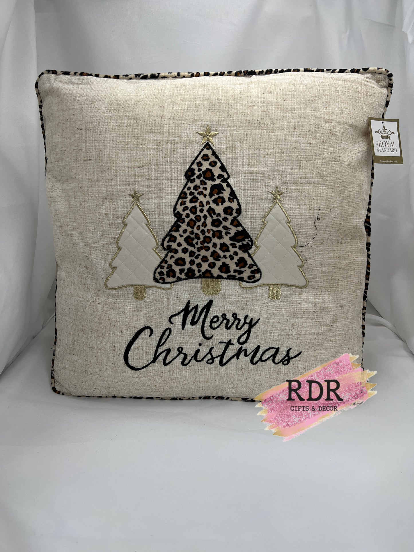 Oatmeal Leopard Tree Merry Christmas Pillow