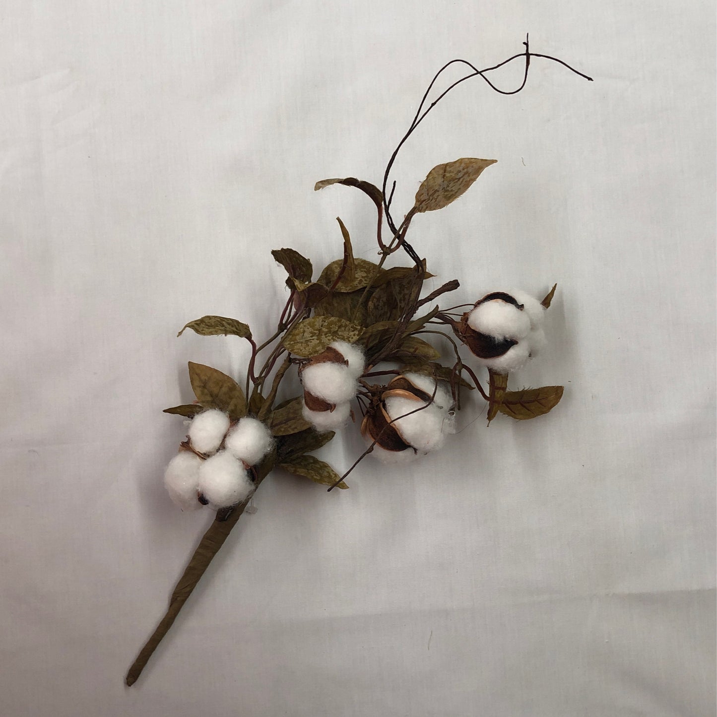 Cotton Stem 16" Green Leaves