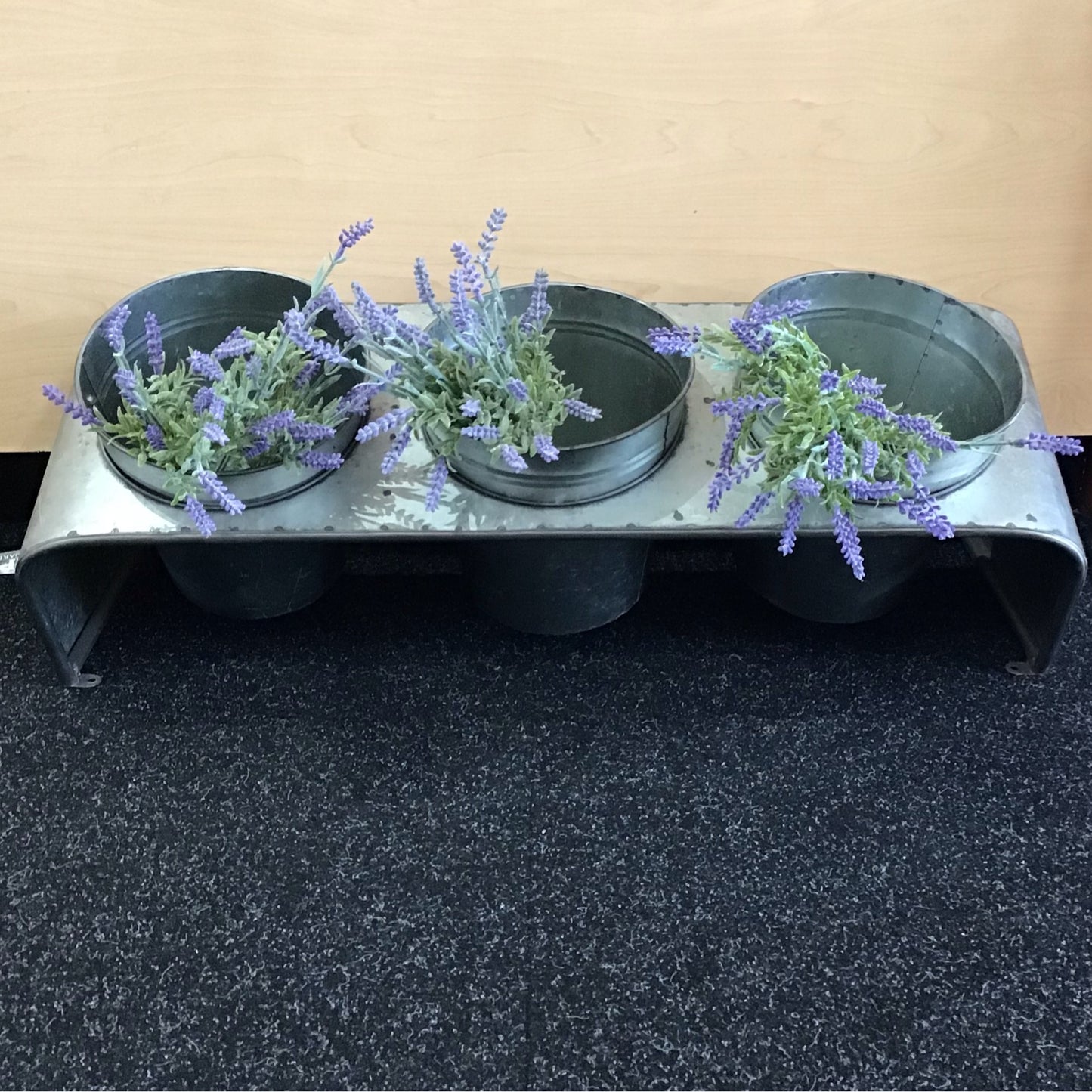 Metal Triple Bucket Planter/Stand