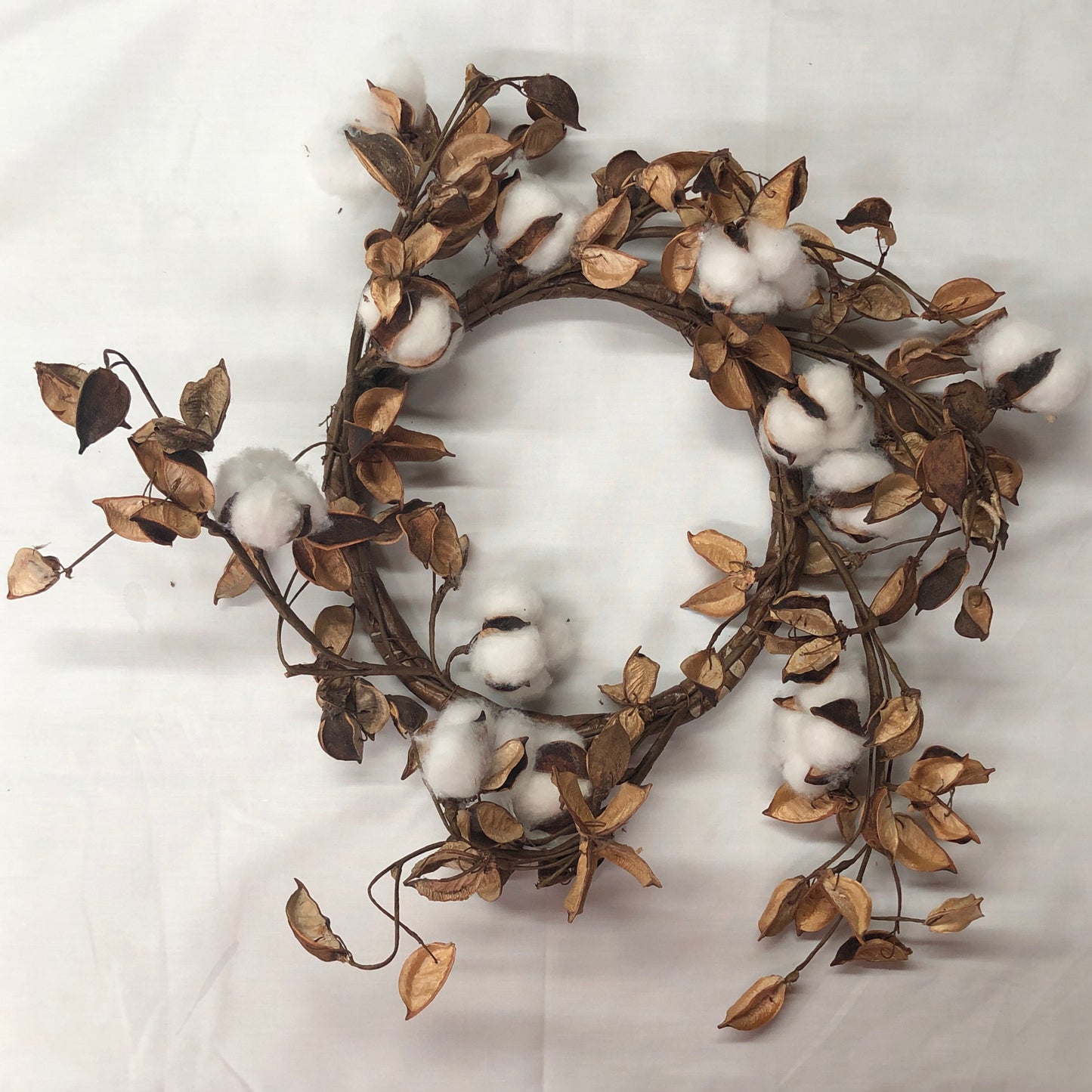 20" Cotton Wreath