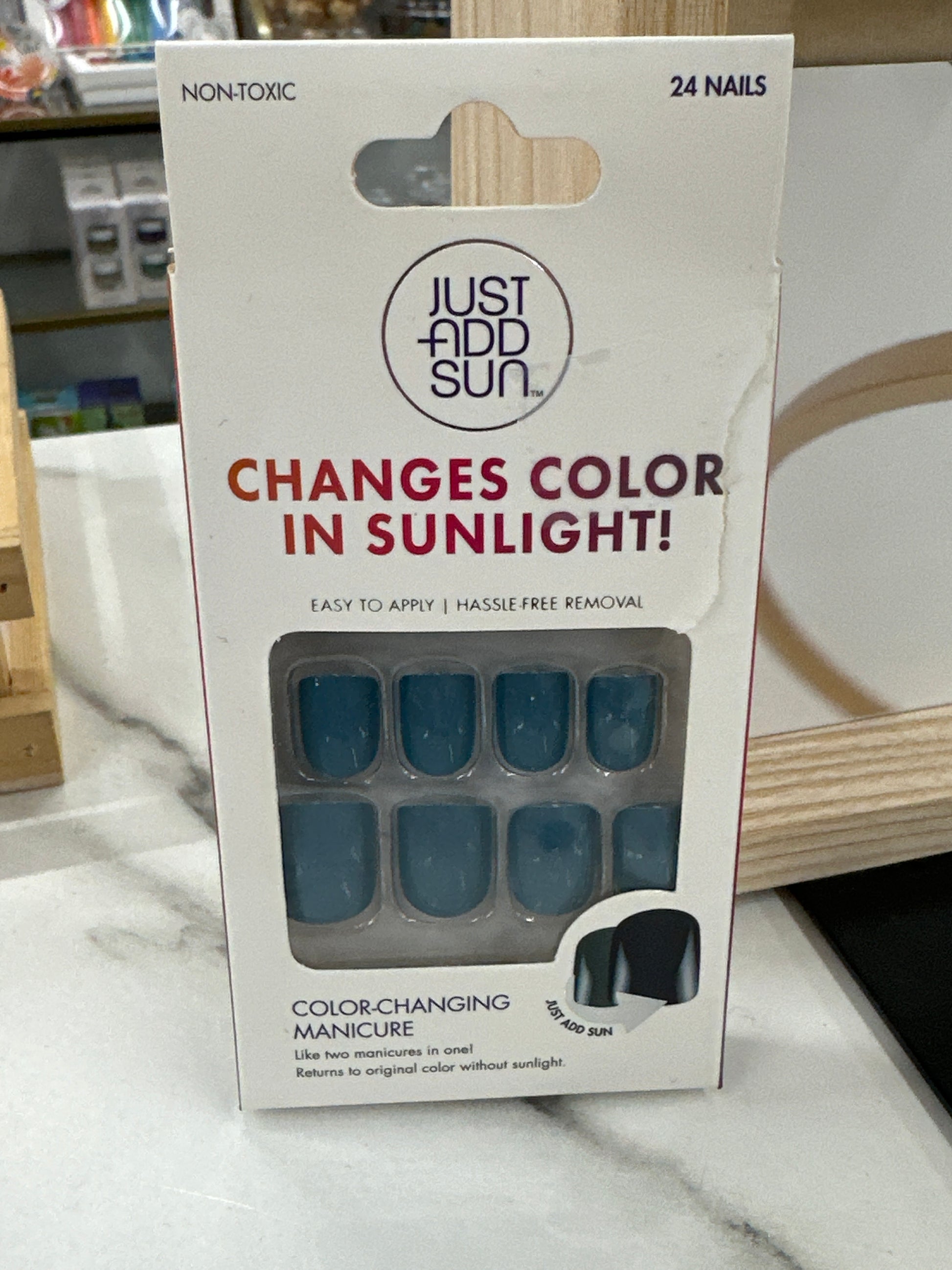 Tropical Storm Color Changing Nails