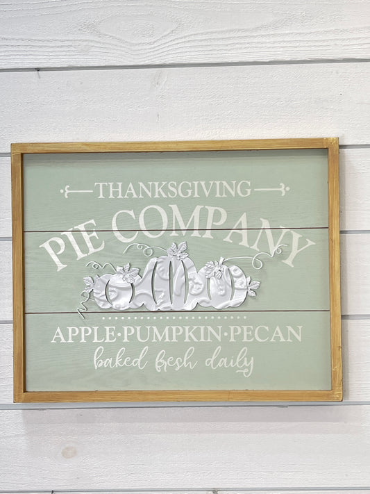 Wood Framed Thanksgiving Wall Sign With Metal Pumpkins Design