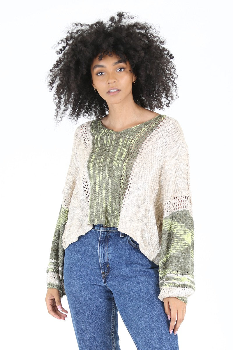 Light Weight V Neck Crop Length Sweater