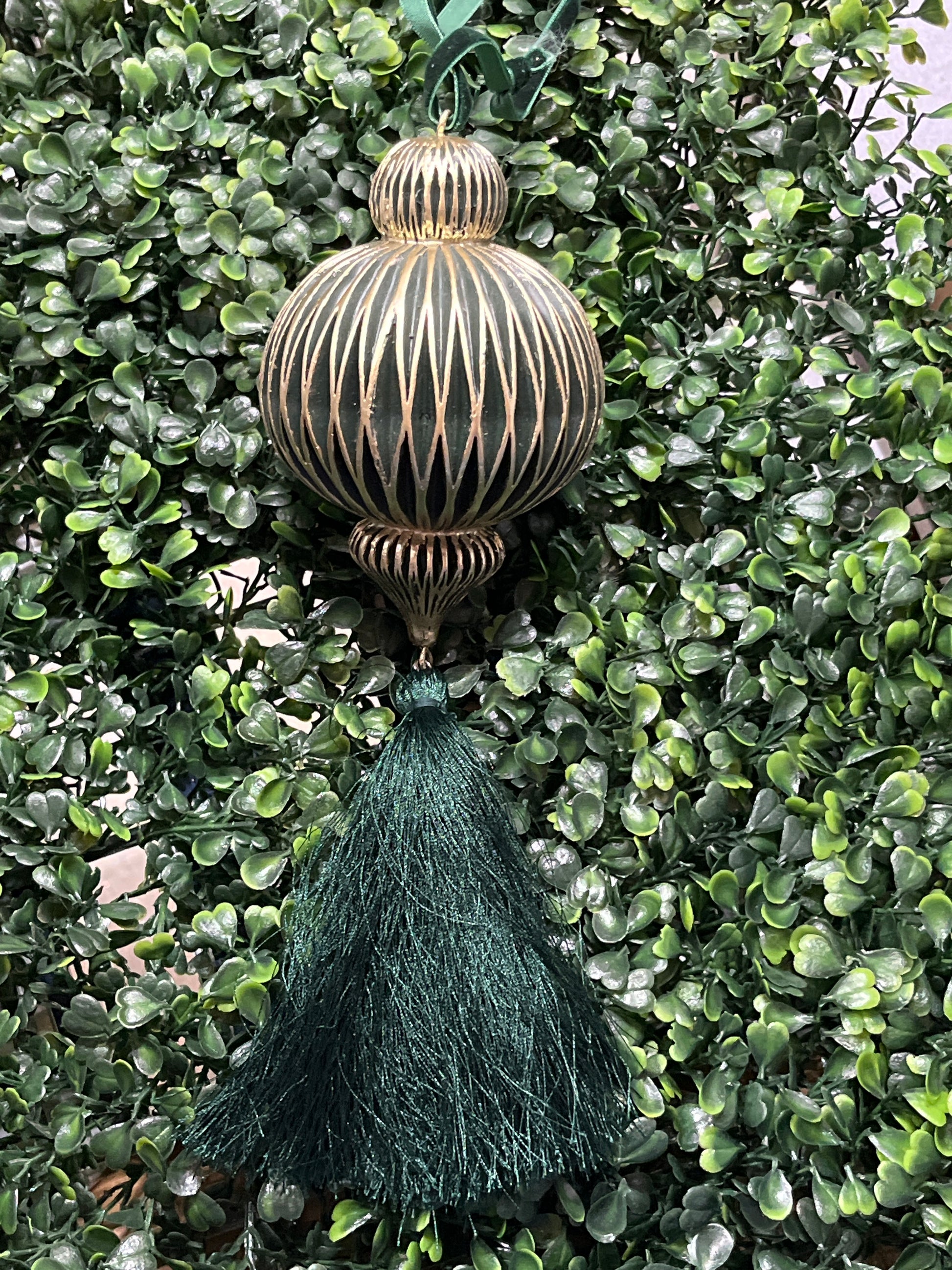 Diamond Shaped Ornament W/ Tassel