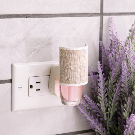 Linen WallScents™ Pluggable Fragrance Warmer