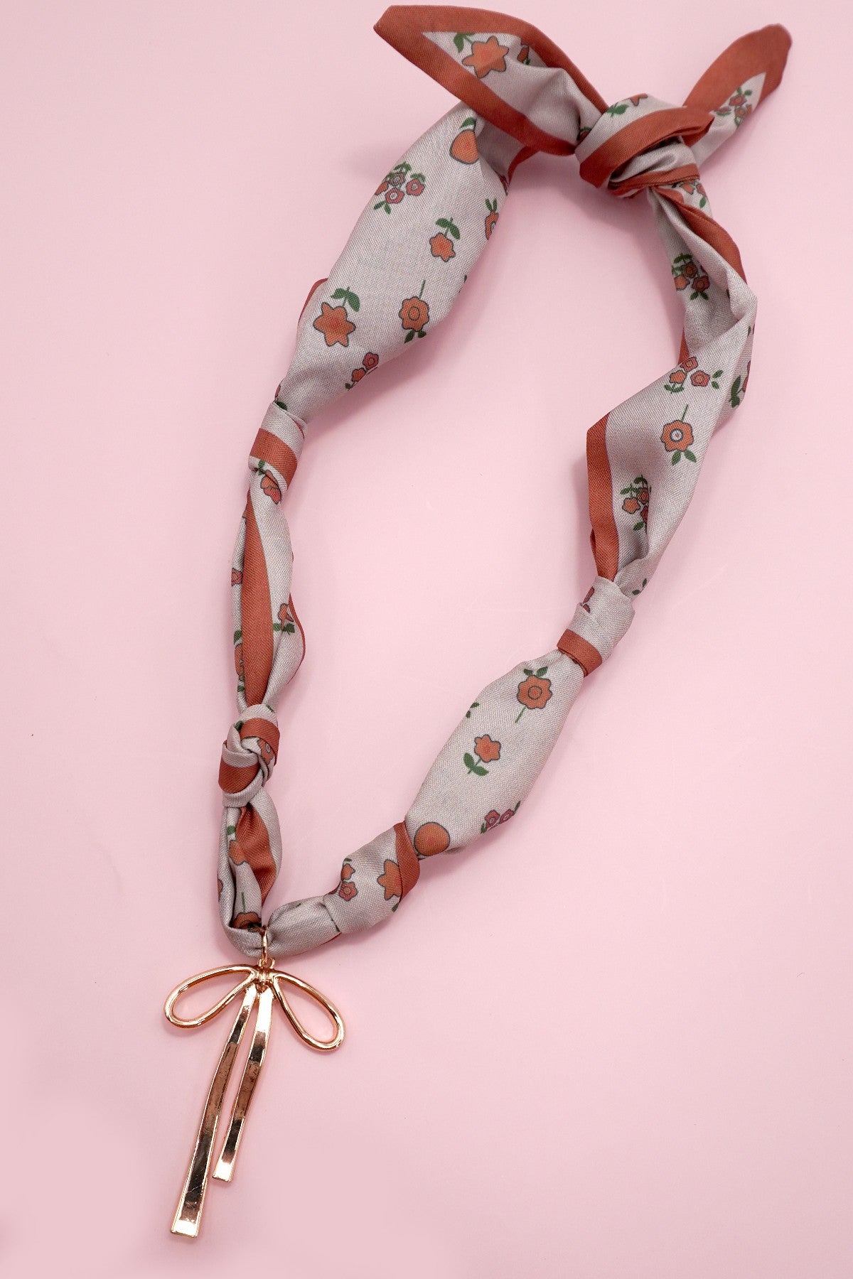 Beautiful Scarf Necklaces With Pendant