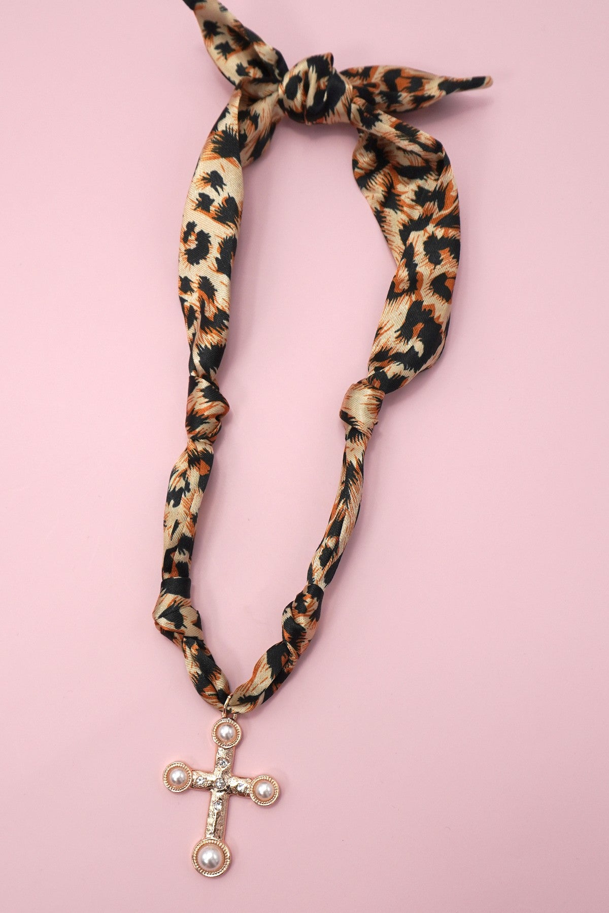 Beautiful Scarf Necklaces With Pendant