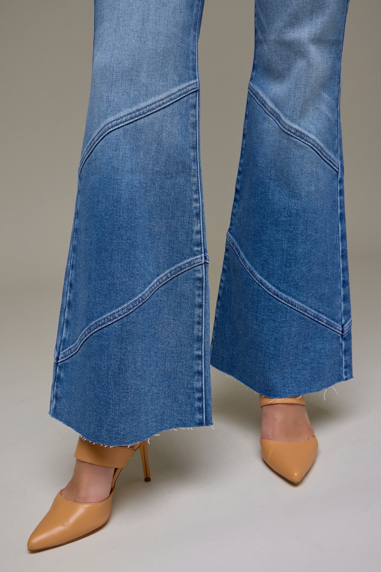 Hidden Jeans Happi Medium Wash Low Rise Flare