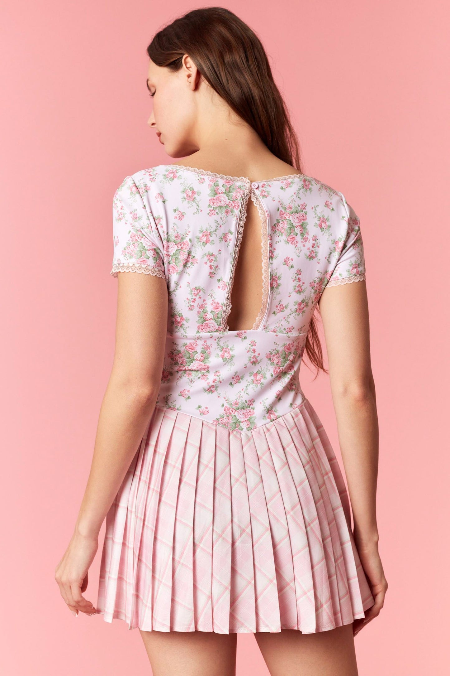V-neck Lace Tape Floral Top Plaid Pleat Romper