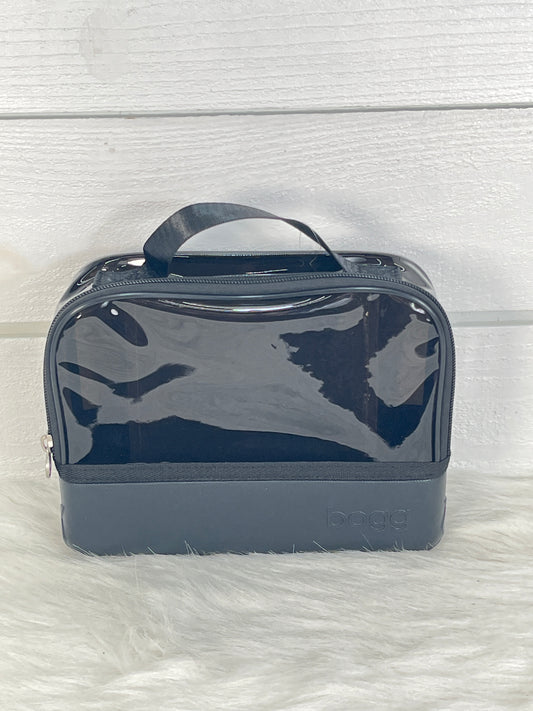 Bogg She's A Beauty Bag