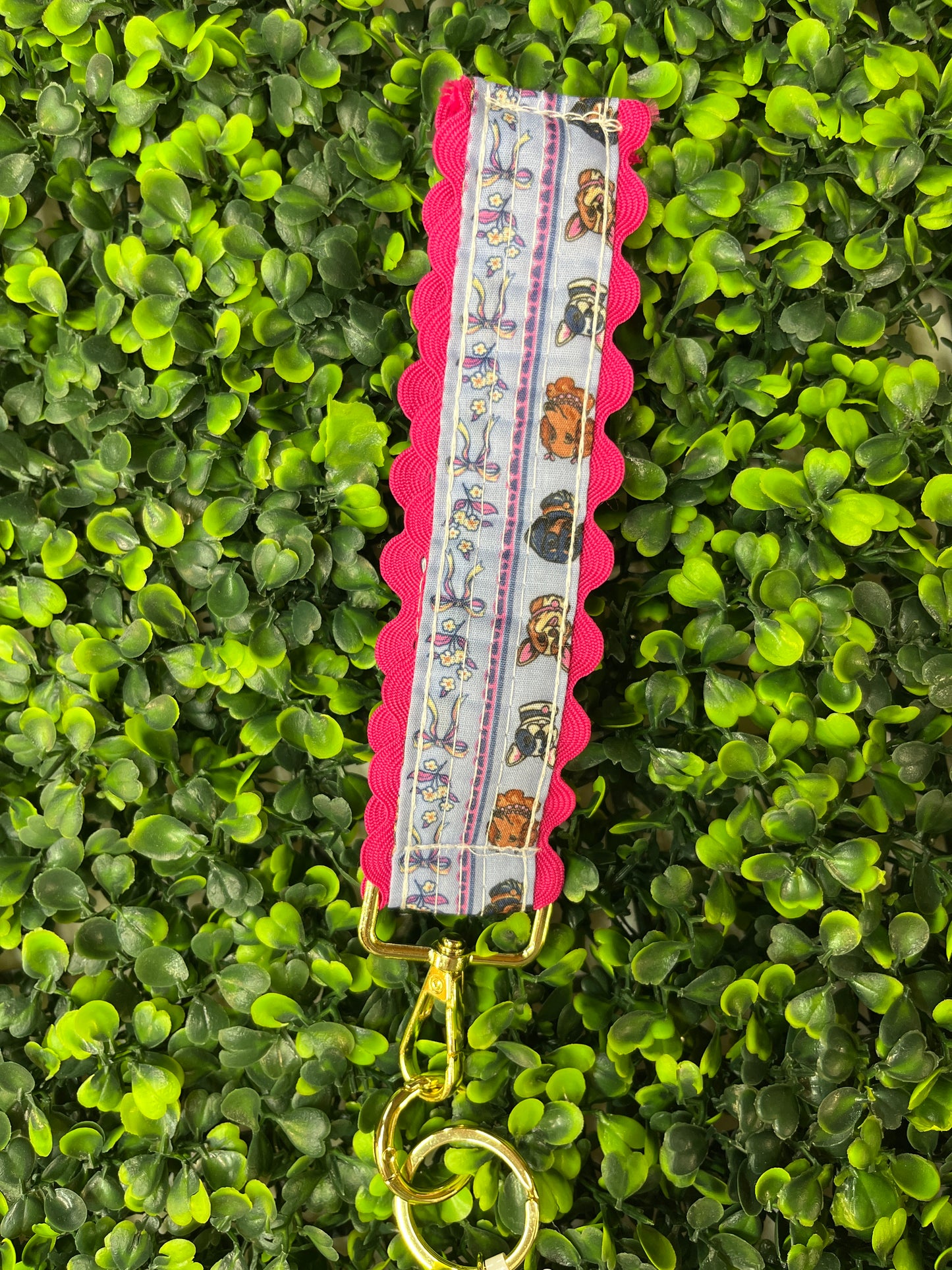 Simply Southern Scalloped Keyfob Wristlet