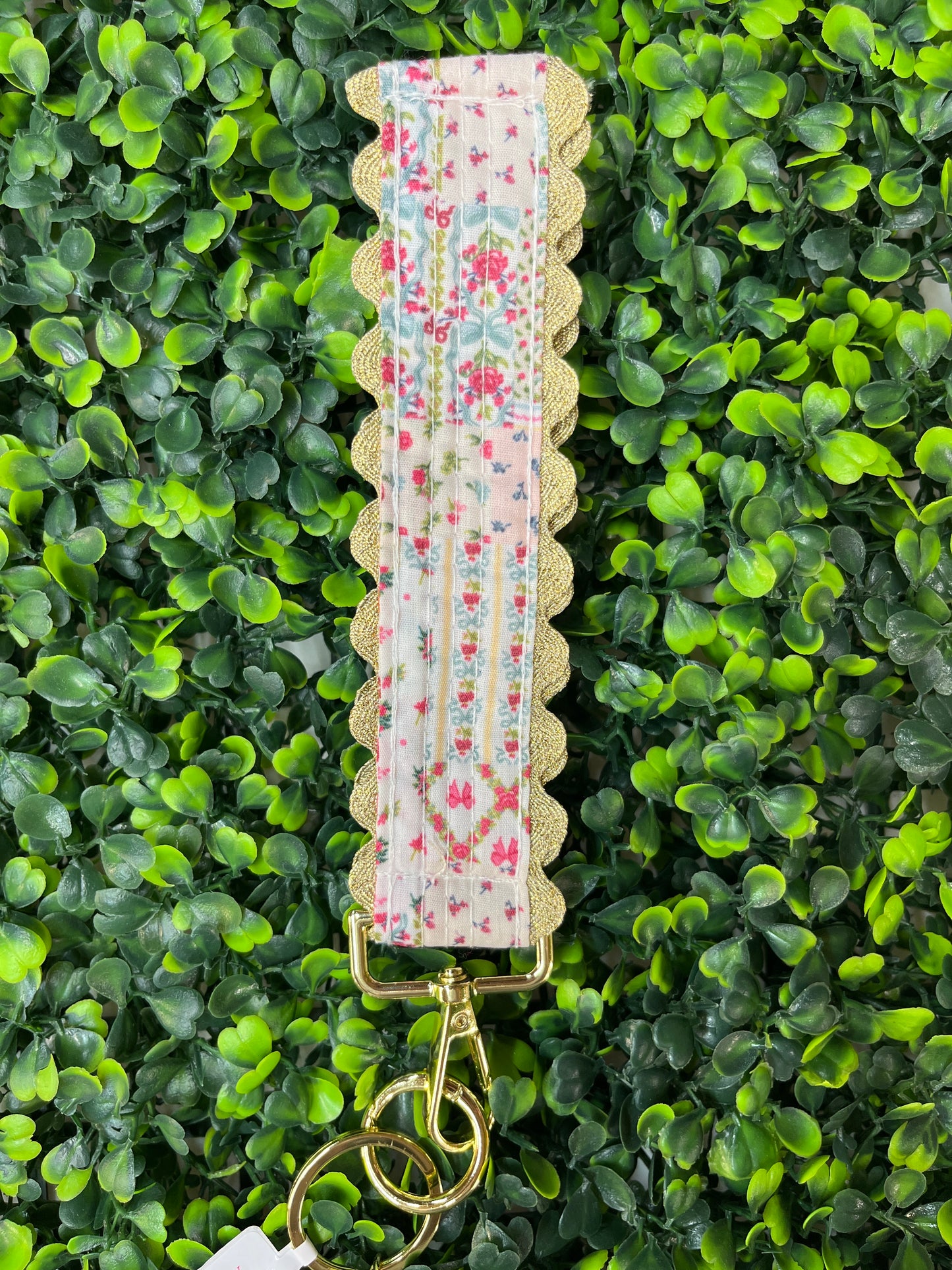 Simply Southern Scalloped Keyfob Wristlet