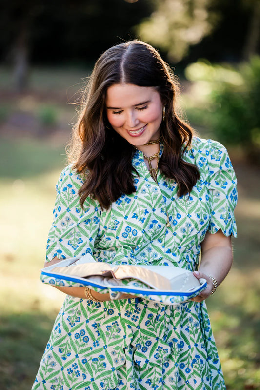 Quilted Scalloped Bible Cover- Jardin Bleu