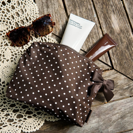 Case Mate Crinkle Makeup Bag- Espresso Polka Dot Bow