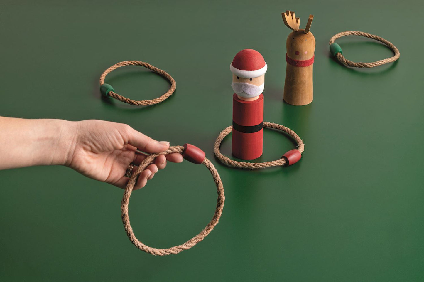 Mud Pie Christmas Ring Toss Game