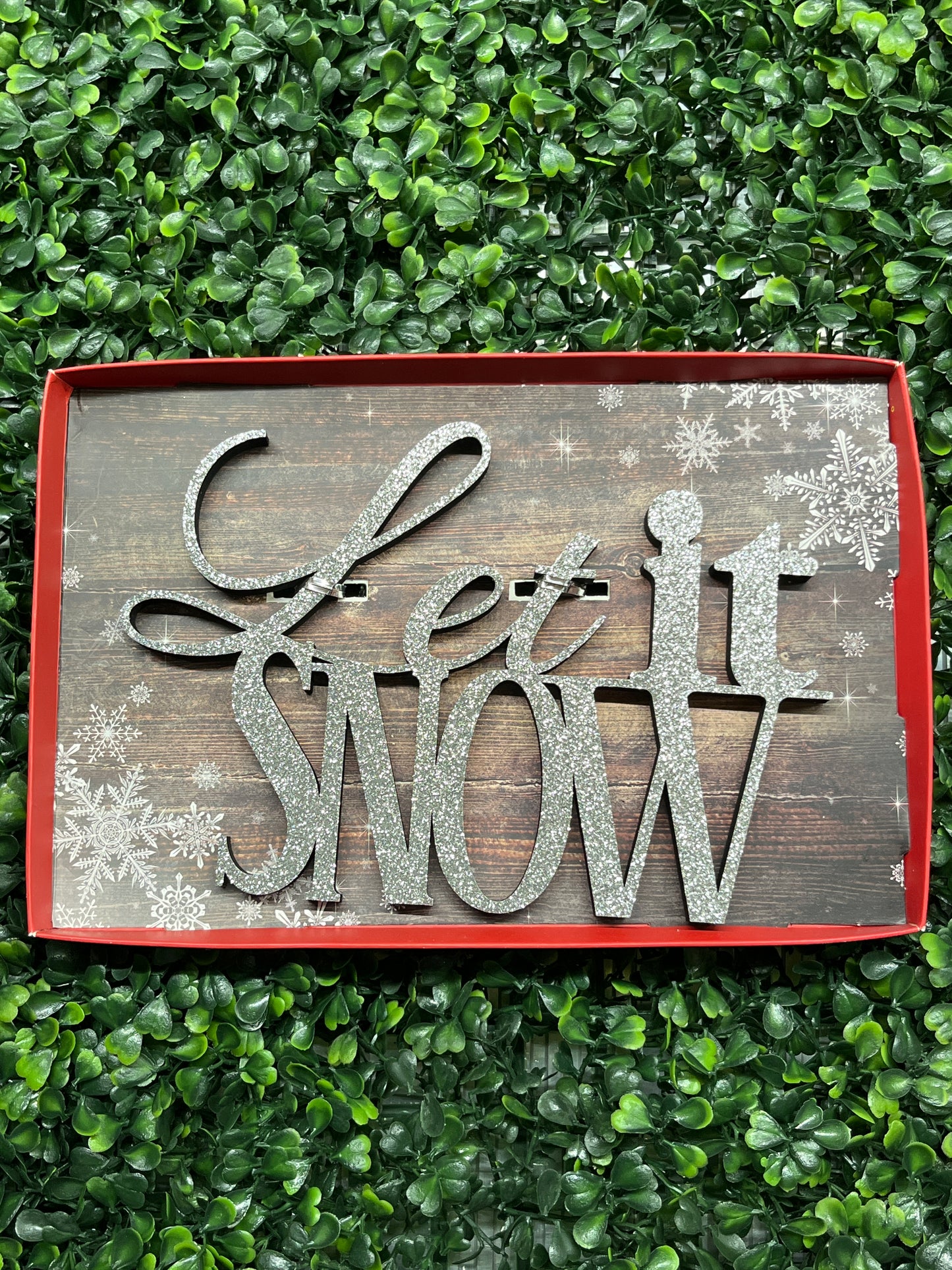 Let It Snow Wall Decor