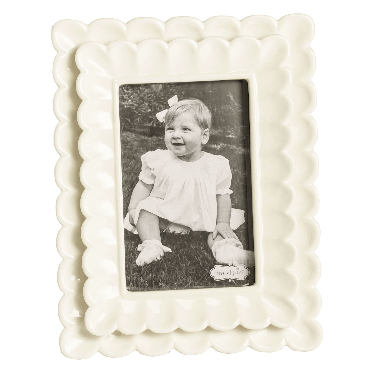Mud Pie Scalloped Frames