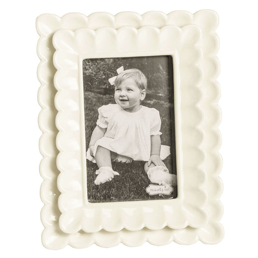 Mud Pie Scalloped Frames