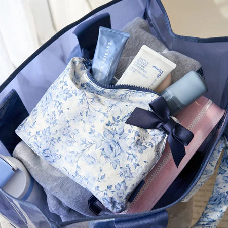 Case Mate Crinkle Makeup Bag- Something Navy Floral