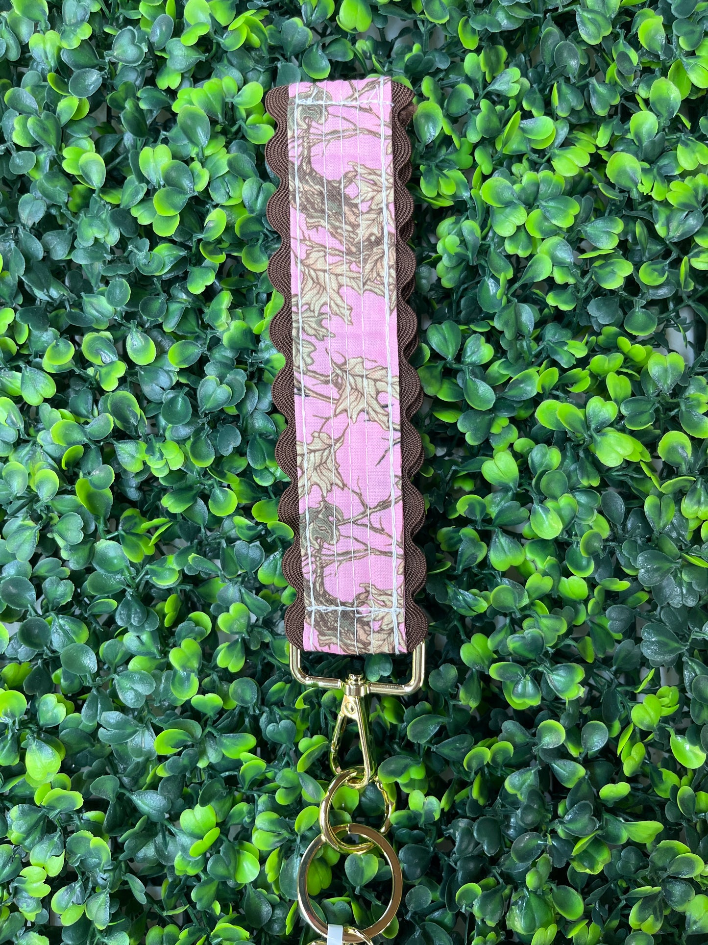 Simply Southern Scalloped Keyfob Wristlet