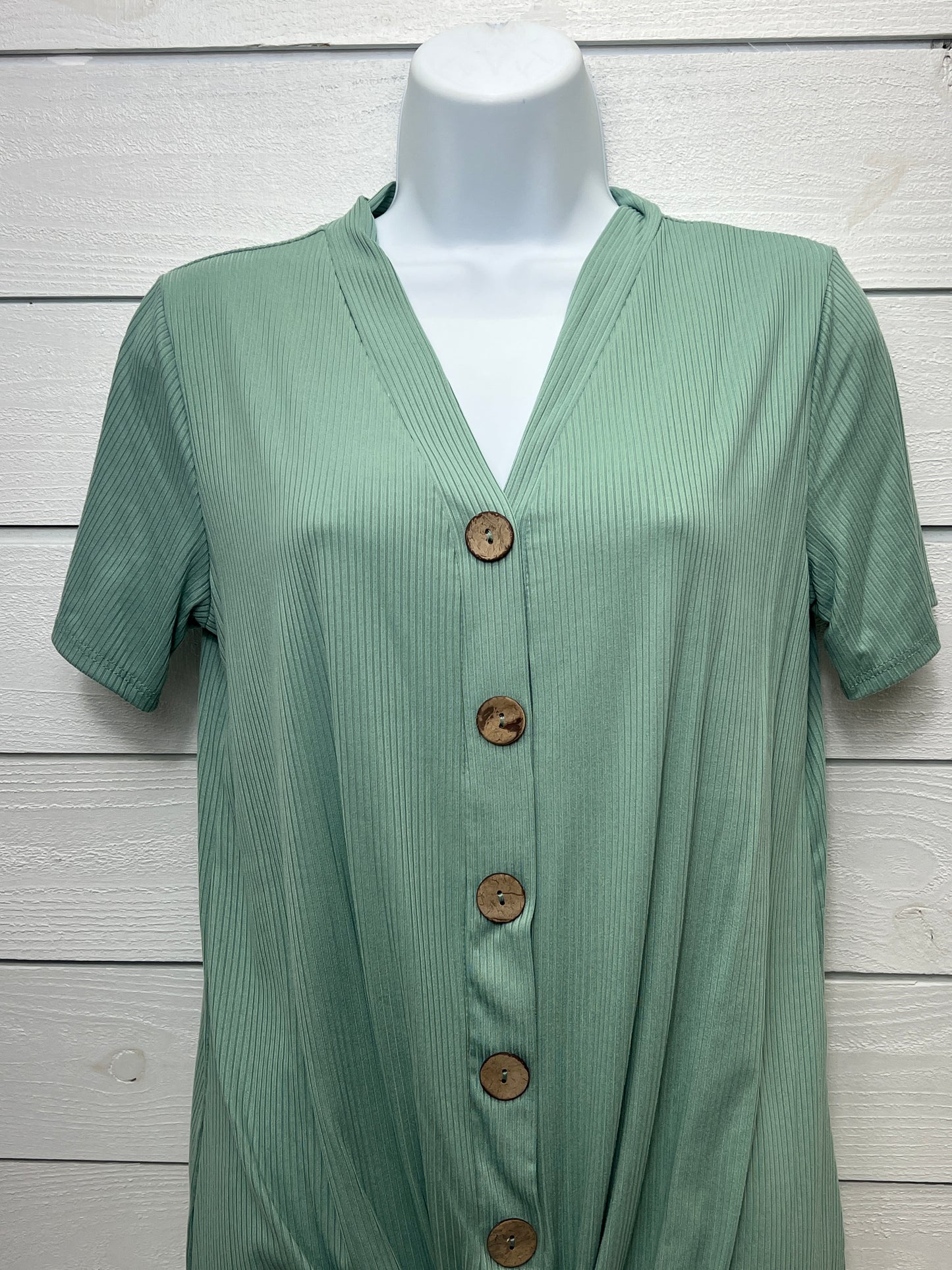 Solid Ribbed Top With Button And Tie