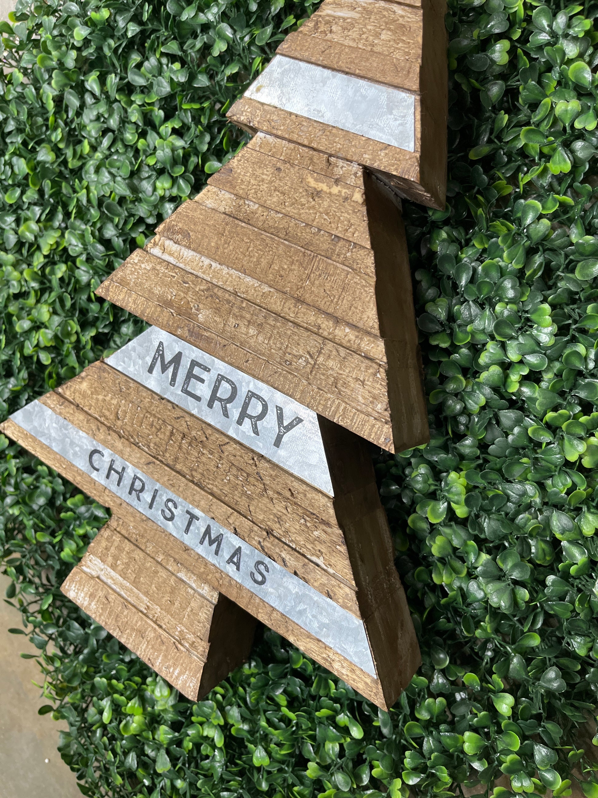 Merry Christmas Wood Tree Block