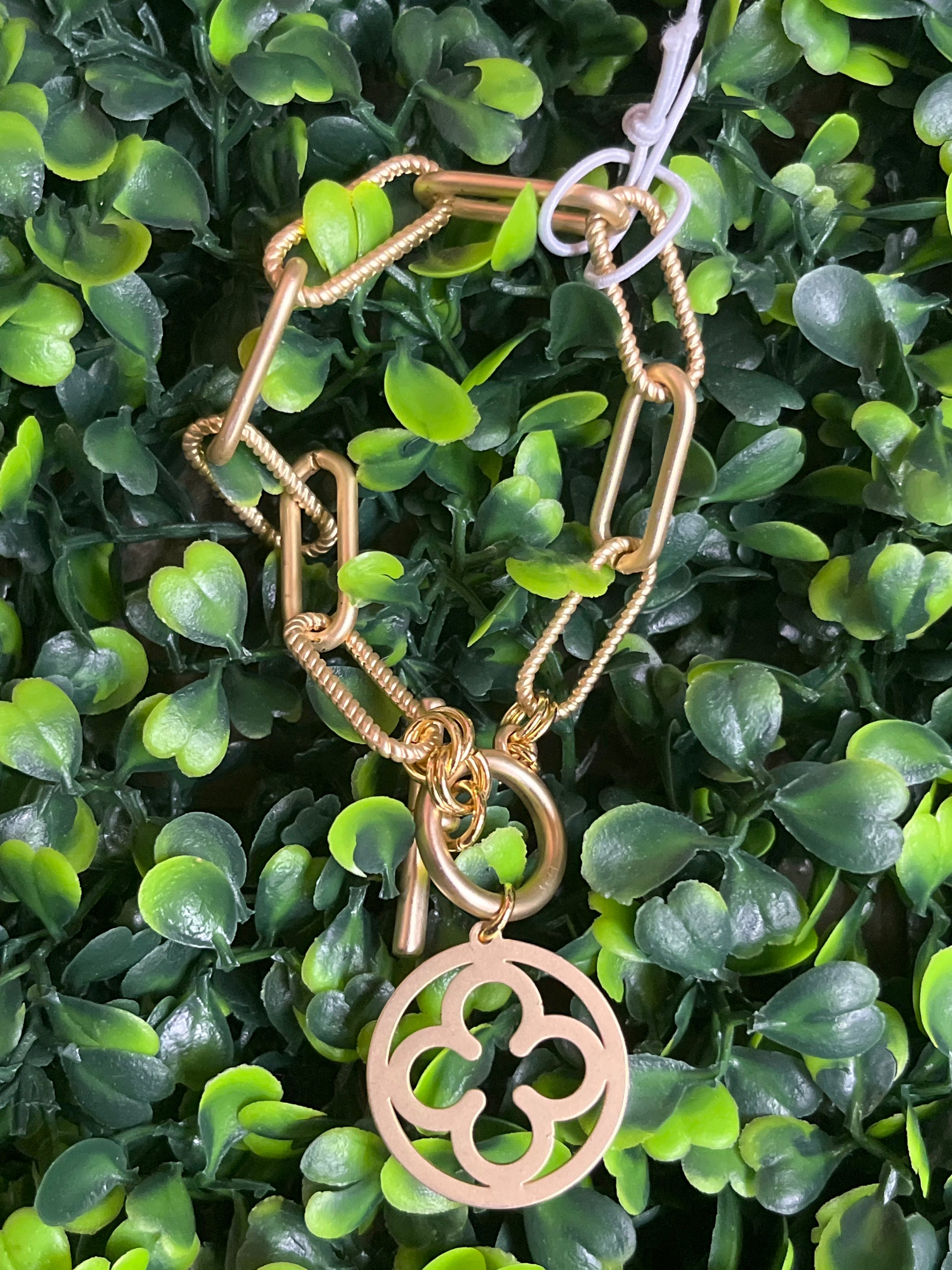 Matte Gold Clover Toggle Bracelet