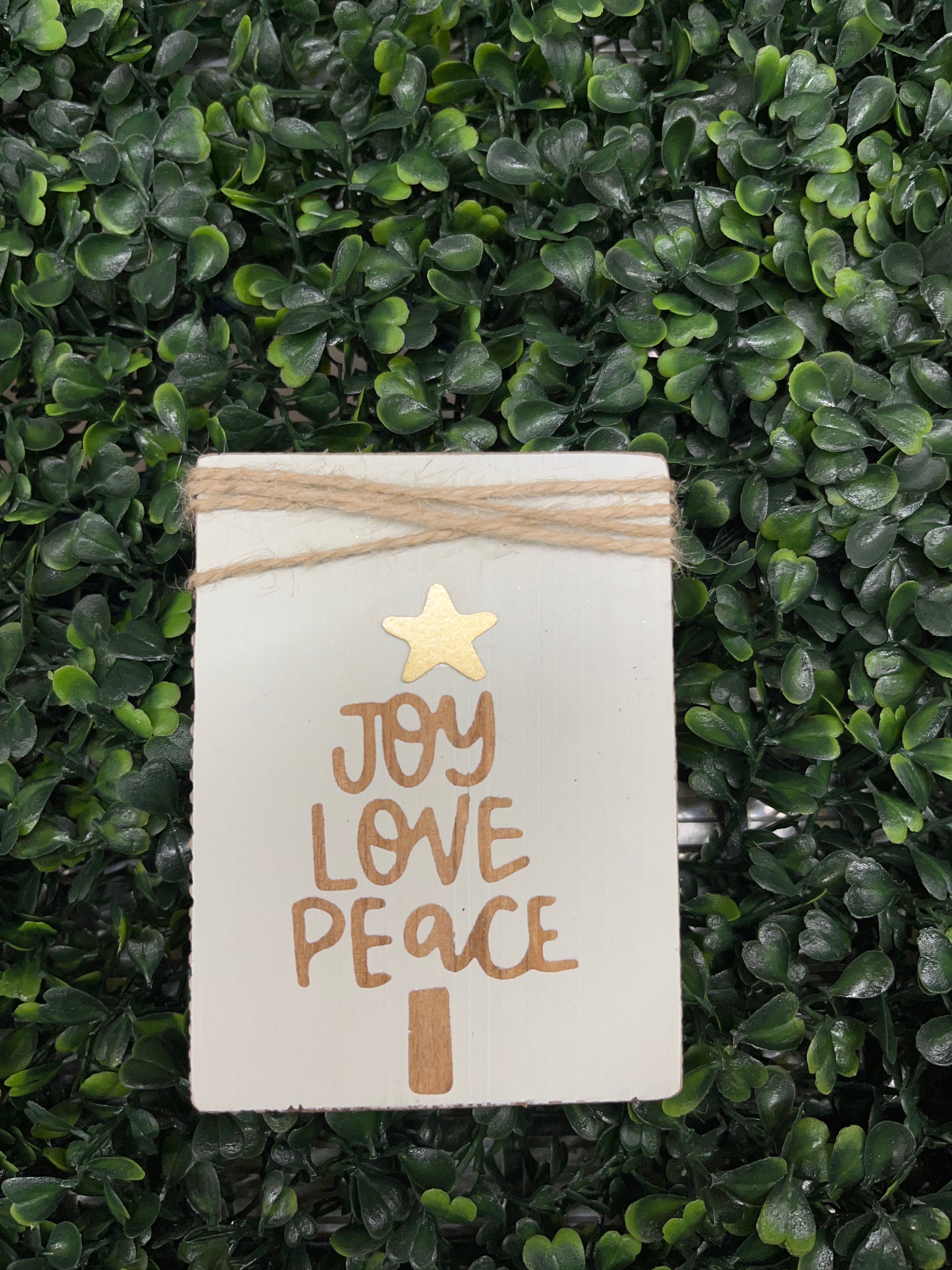 Small Wood Block Tree Gold Star Jute