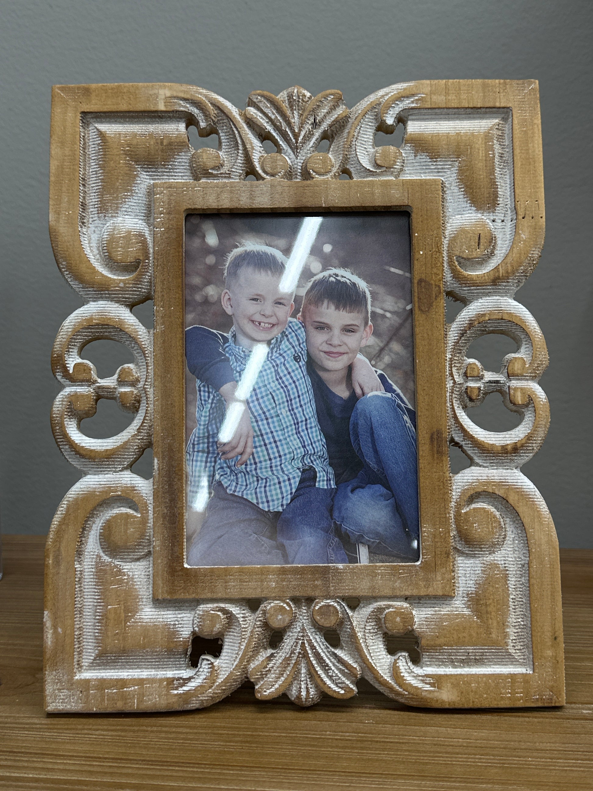 Wood Carved 4x6 Picture Frame