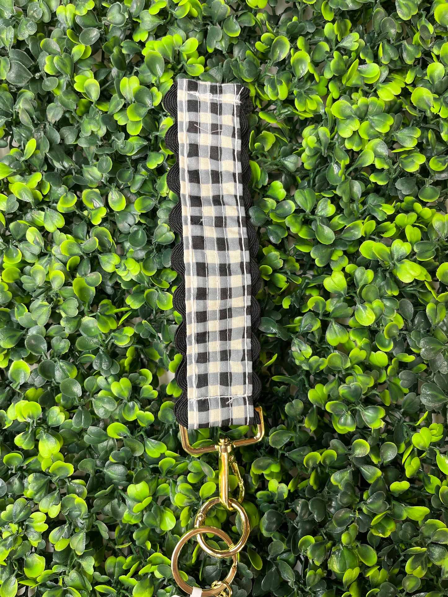 Simply Southern Scalloped Keyfob Wristlet