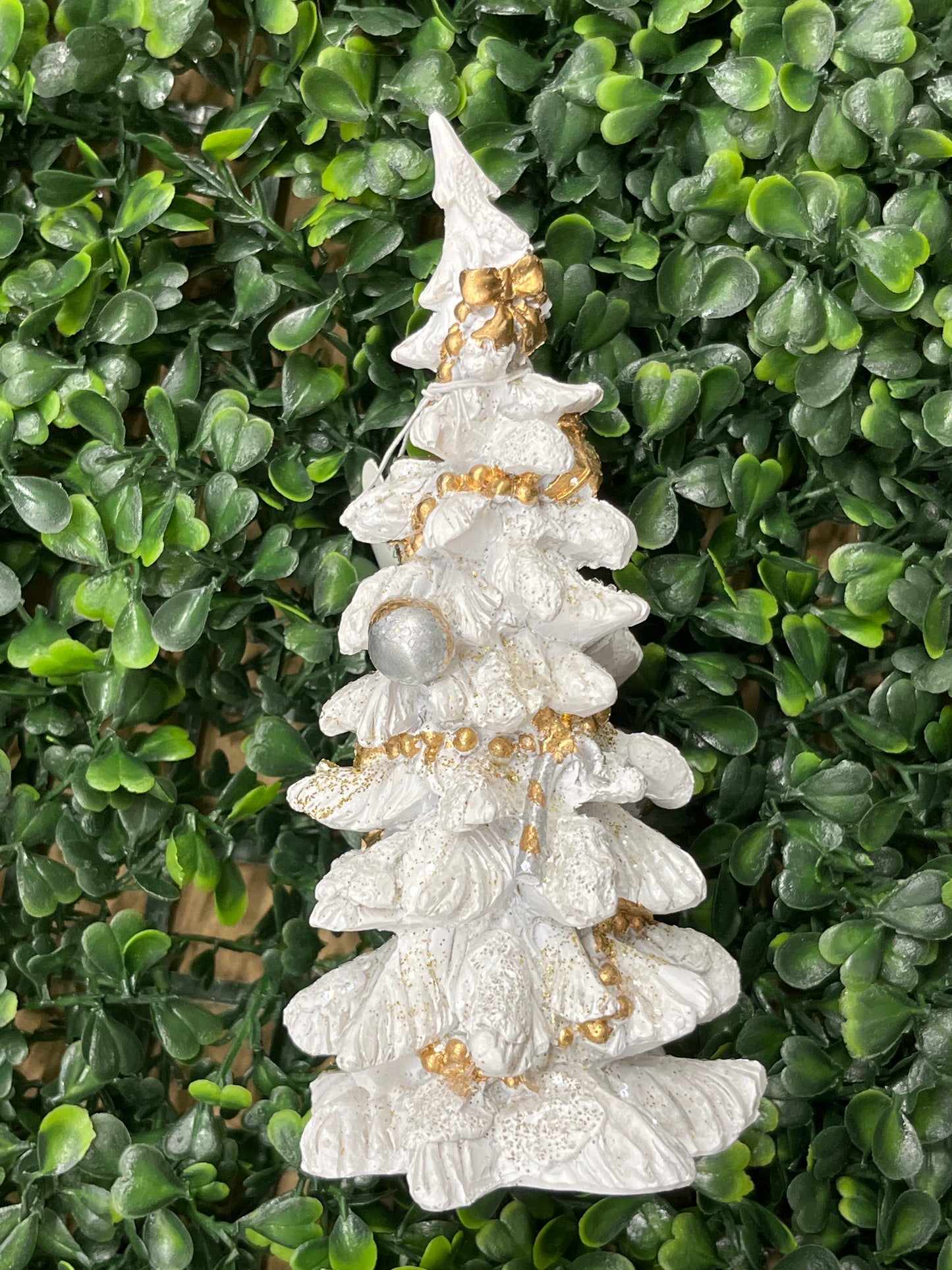 Resin Elegant Holiday Tree