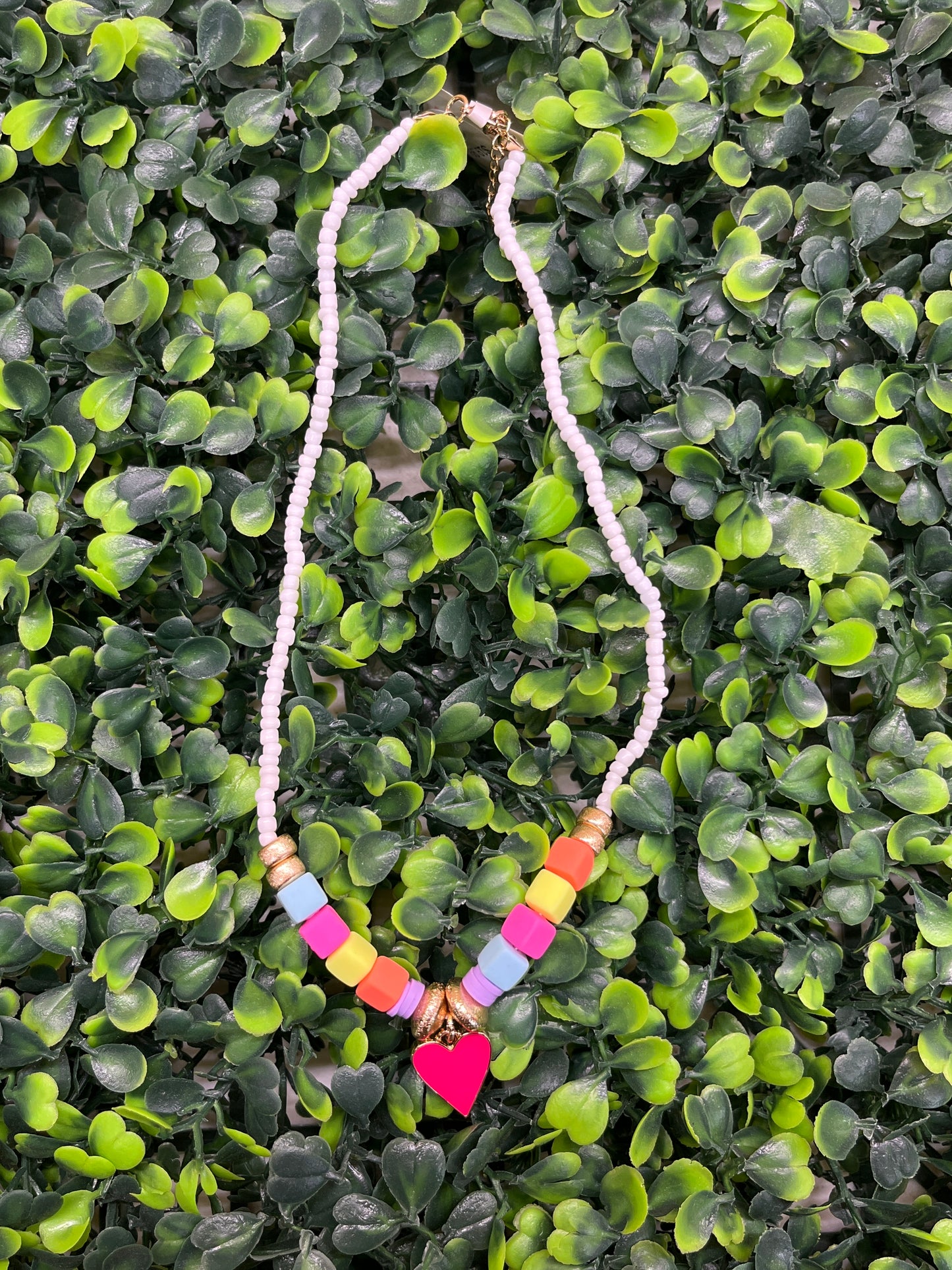 Kids White, Multi, Gold Seed Bead, Rubber Block Beaded Necklace with Hot Pink Heart