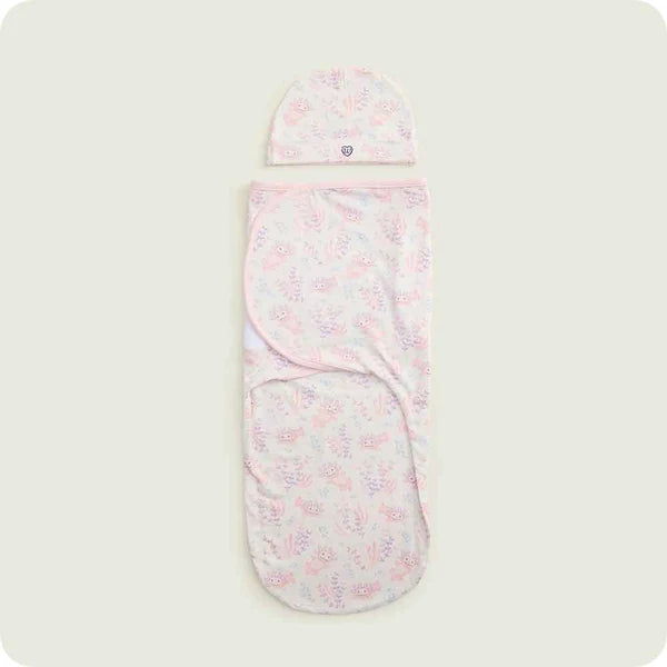 Warmies Pink Axolotl Swaddle & Beanie Gift Set