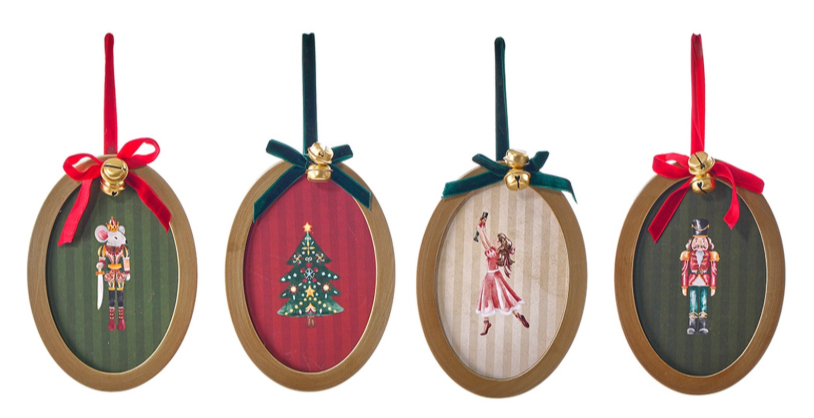 Wooden Oval Christmas Picture Ornaments